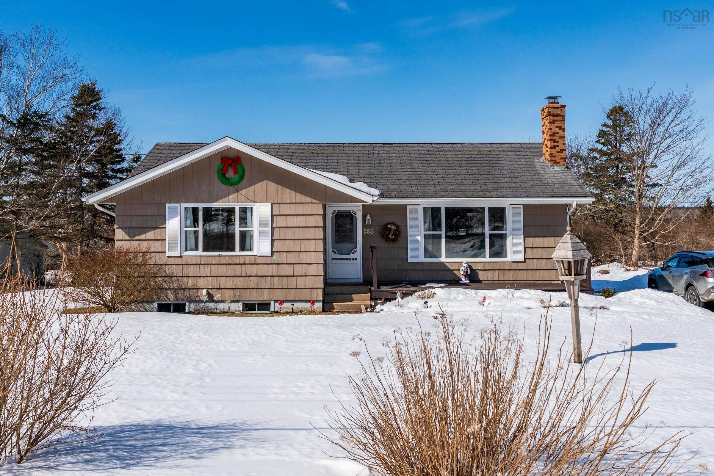 $299,000.00: 585 Highway 340, South Ohio