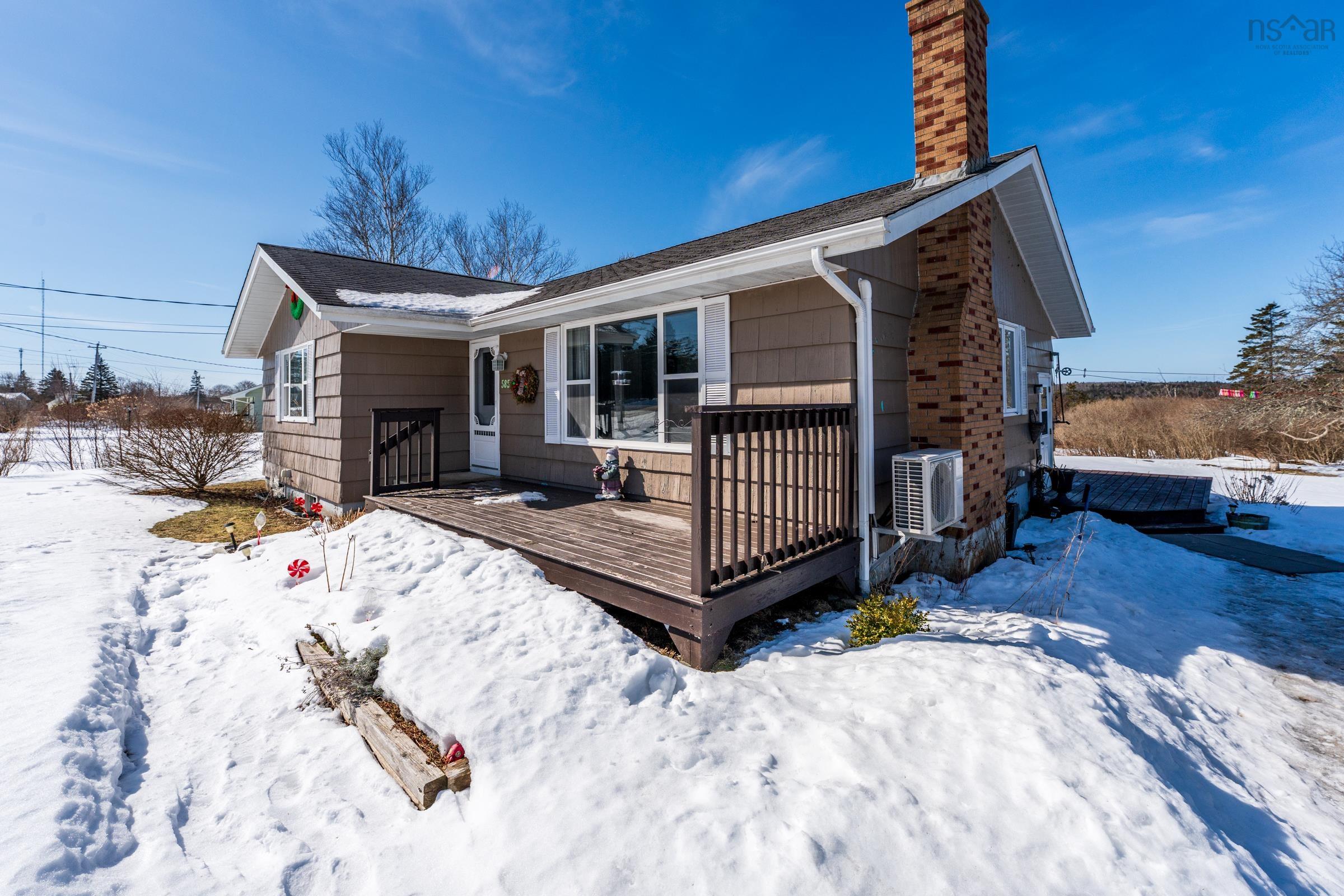 $299,000.00: 585 Highway 340, South Ohio