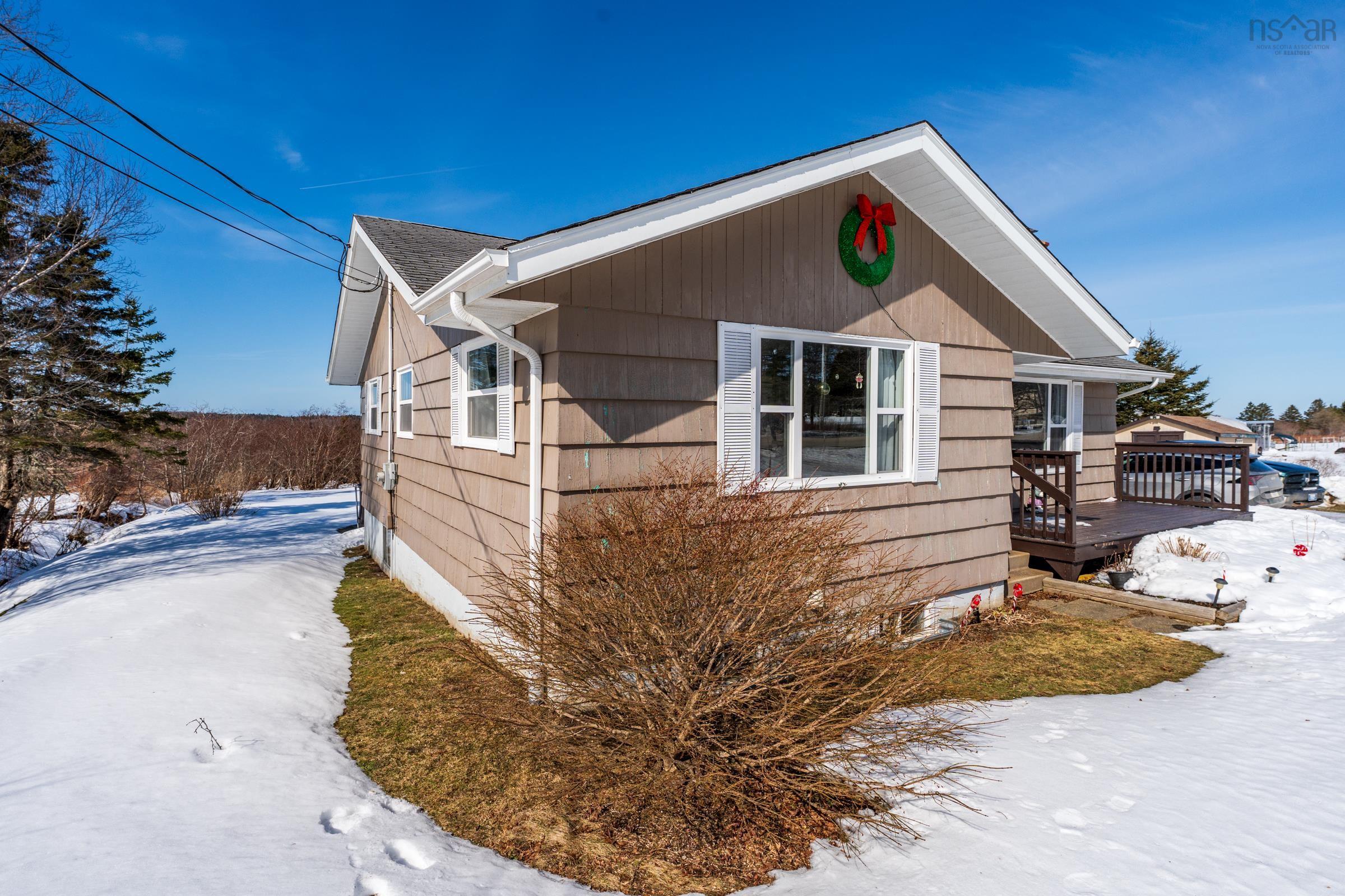 $299,000.00: 585 Highway 340, South Ohio