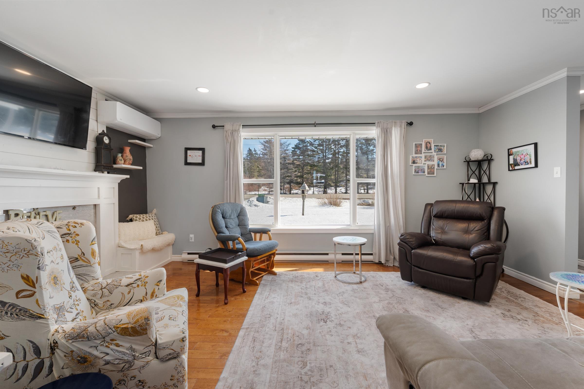 $299,000.00: 585 Highway 340, South Ohio