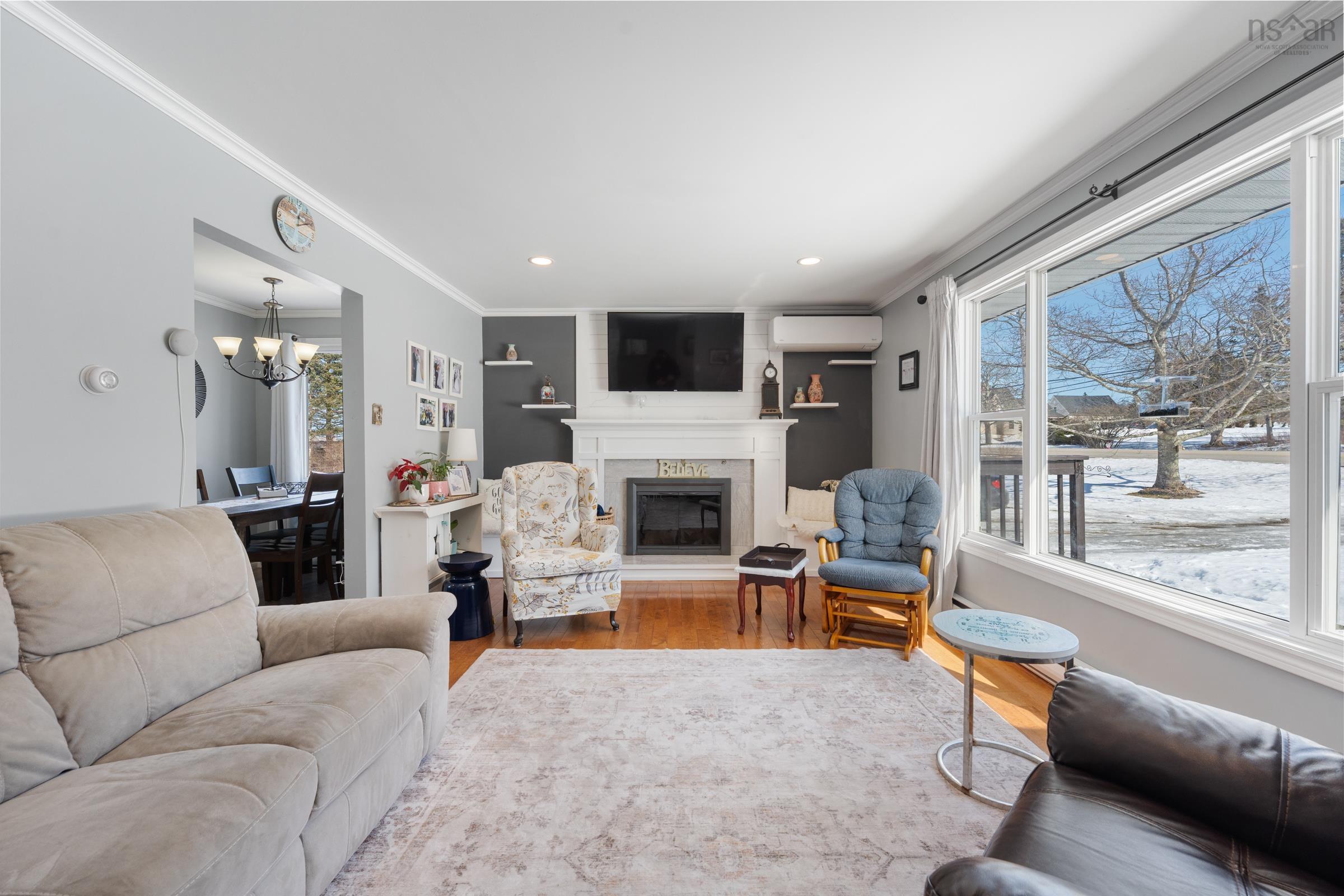 $299,000.00: 585 Highway 340, South Ohio