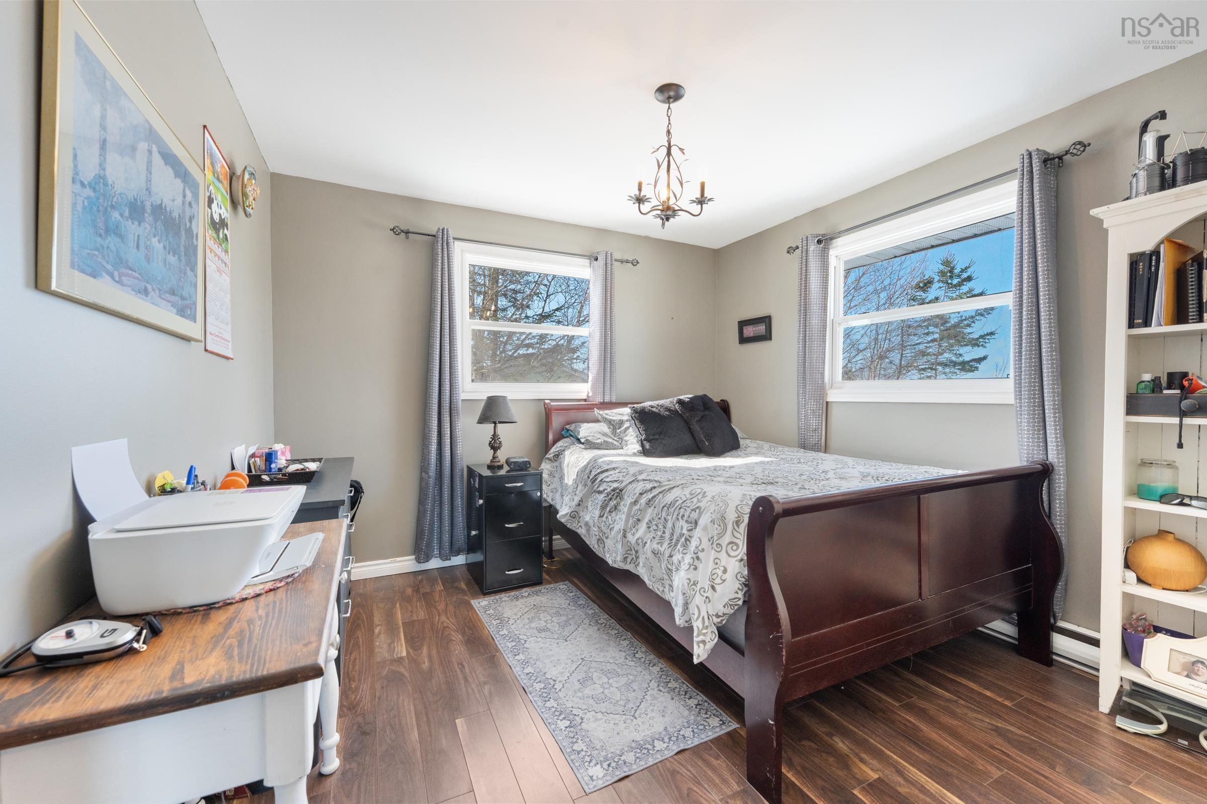 $299,000.00: 585 Highway 340, South Ohio