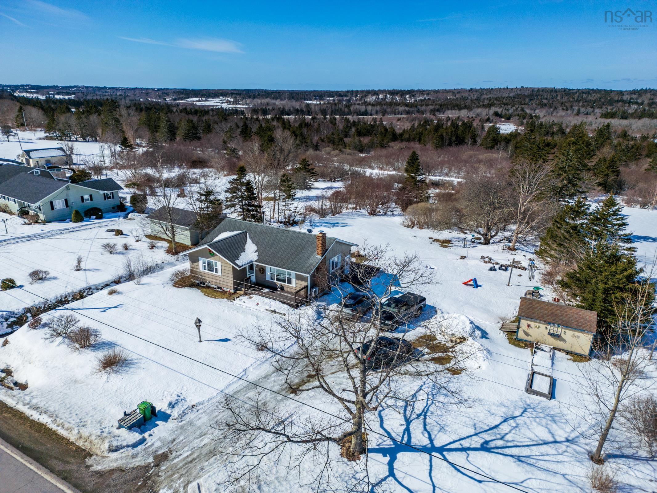 $299,000.00: 585 Highway 340, South Ohio