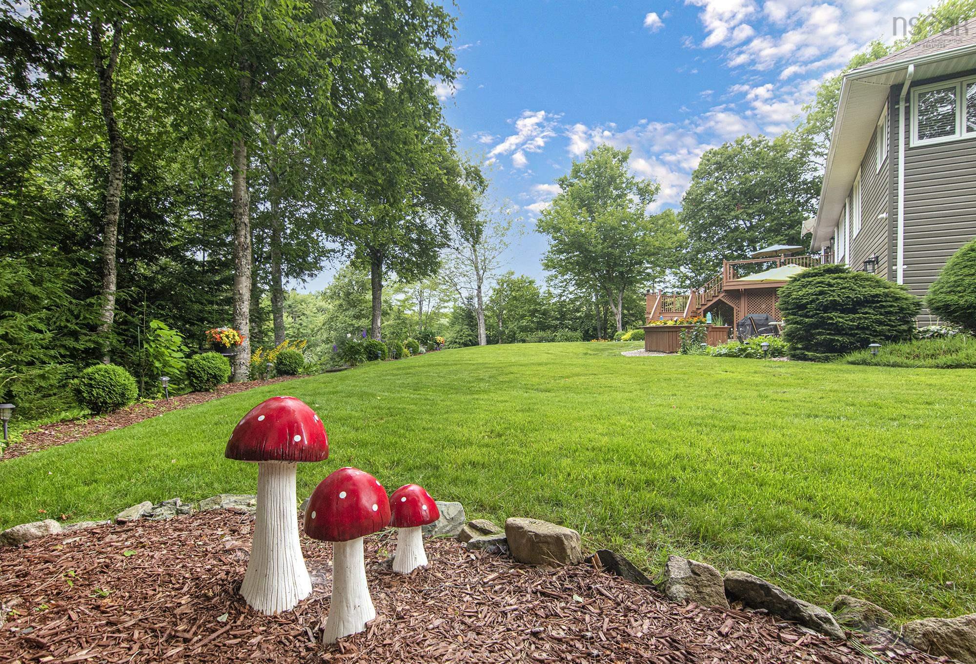 $1,399,000.00: 182 Thompson Run, Hammonds Plains