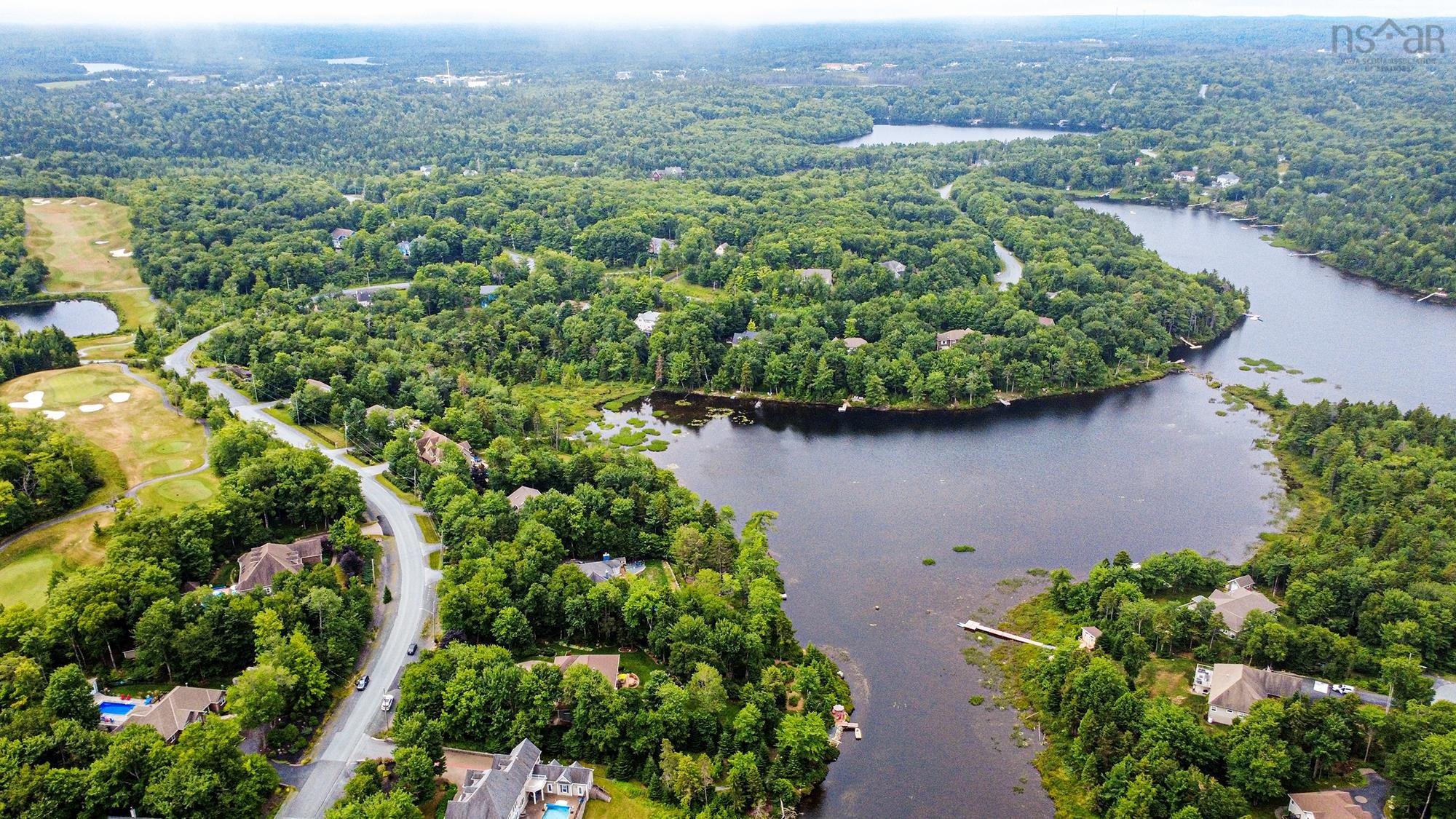 $1,399,000.00: 182 Thompson Run, Hammonds Plains