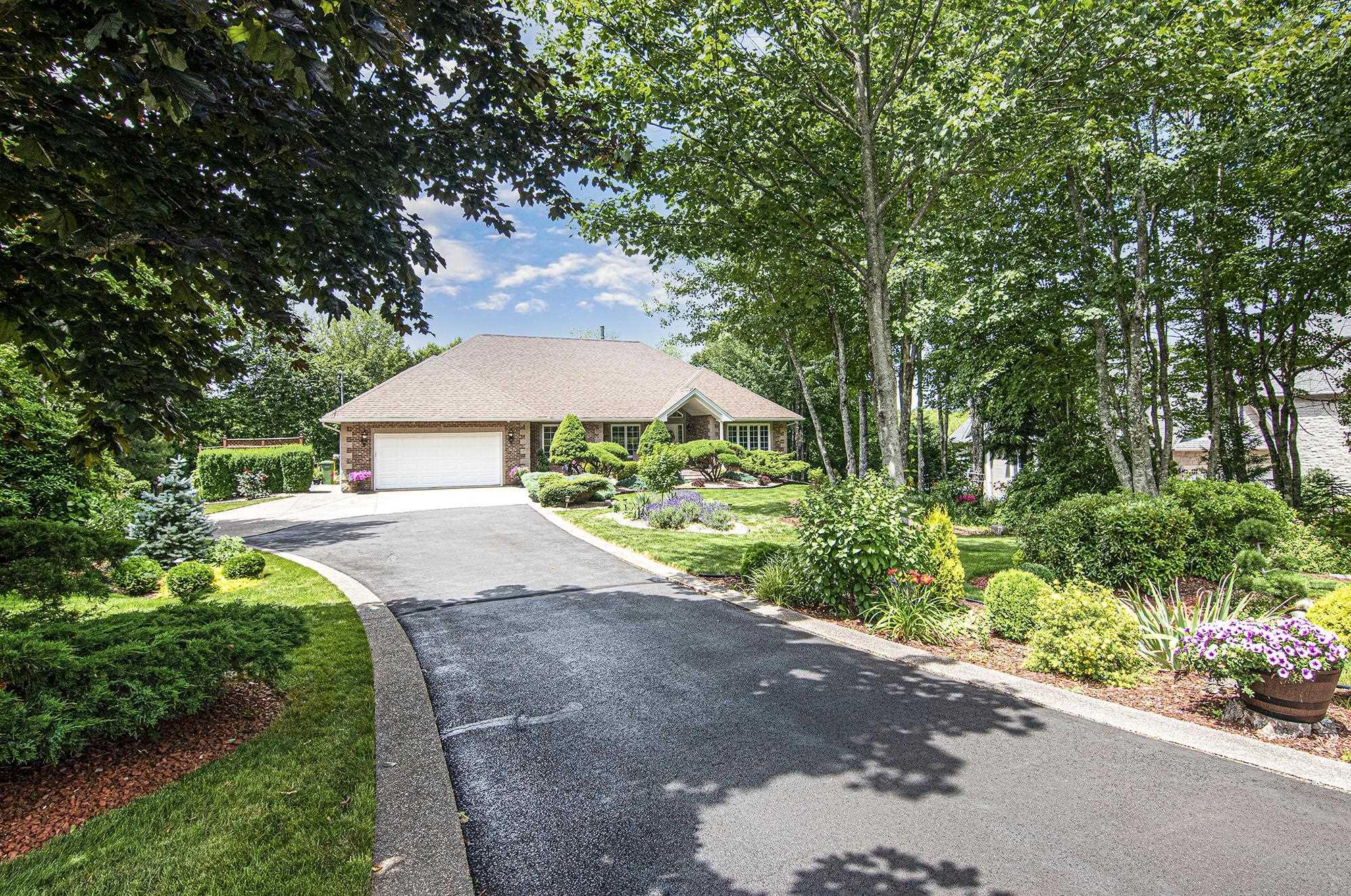 $1,399,000.00: 182 Thompson Run, Hammonds Plains