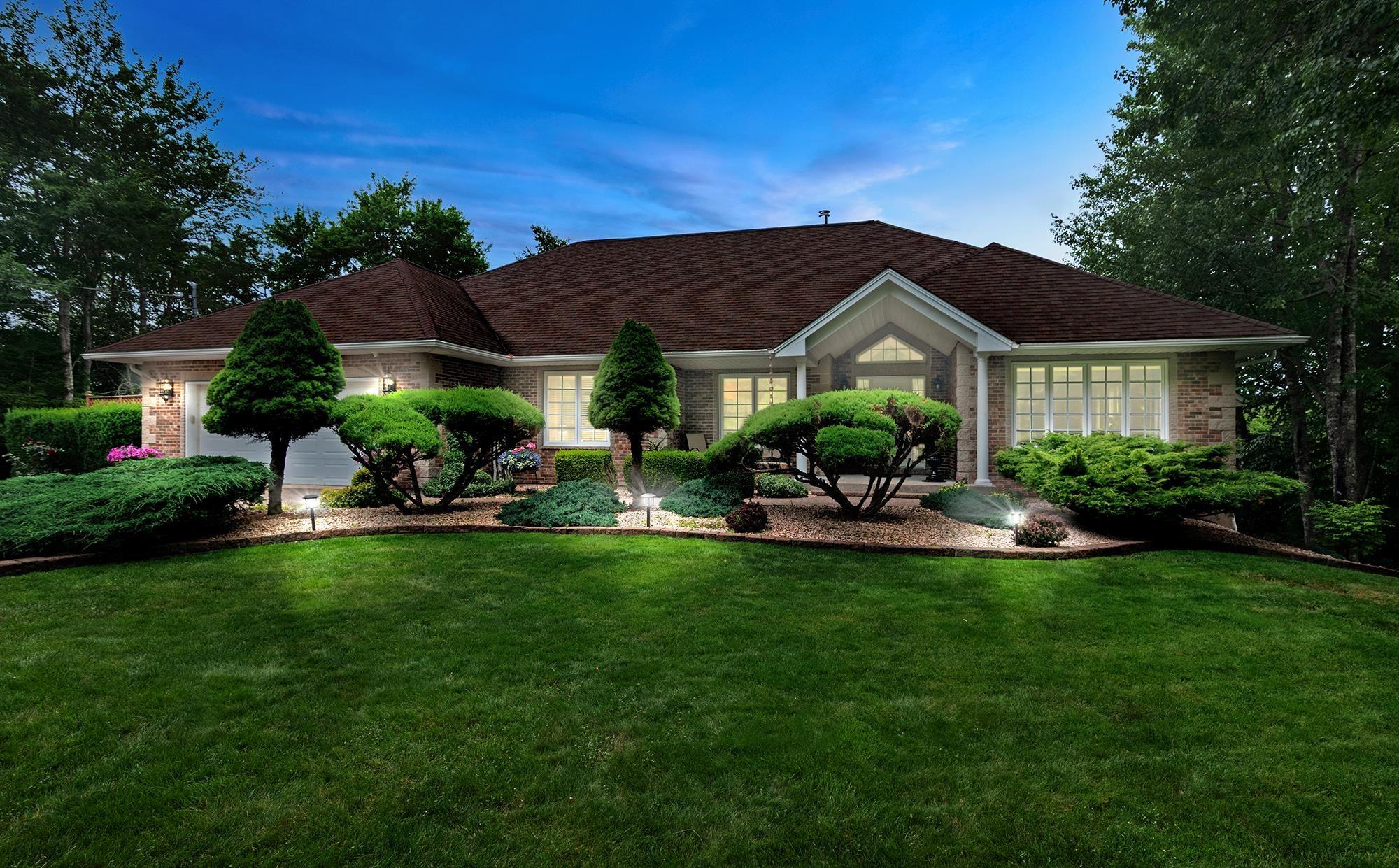 $1,399,000.00: 182 Thompson Run, Hammonds Plains