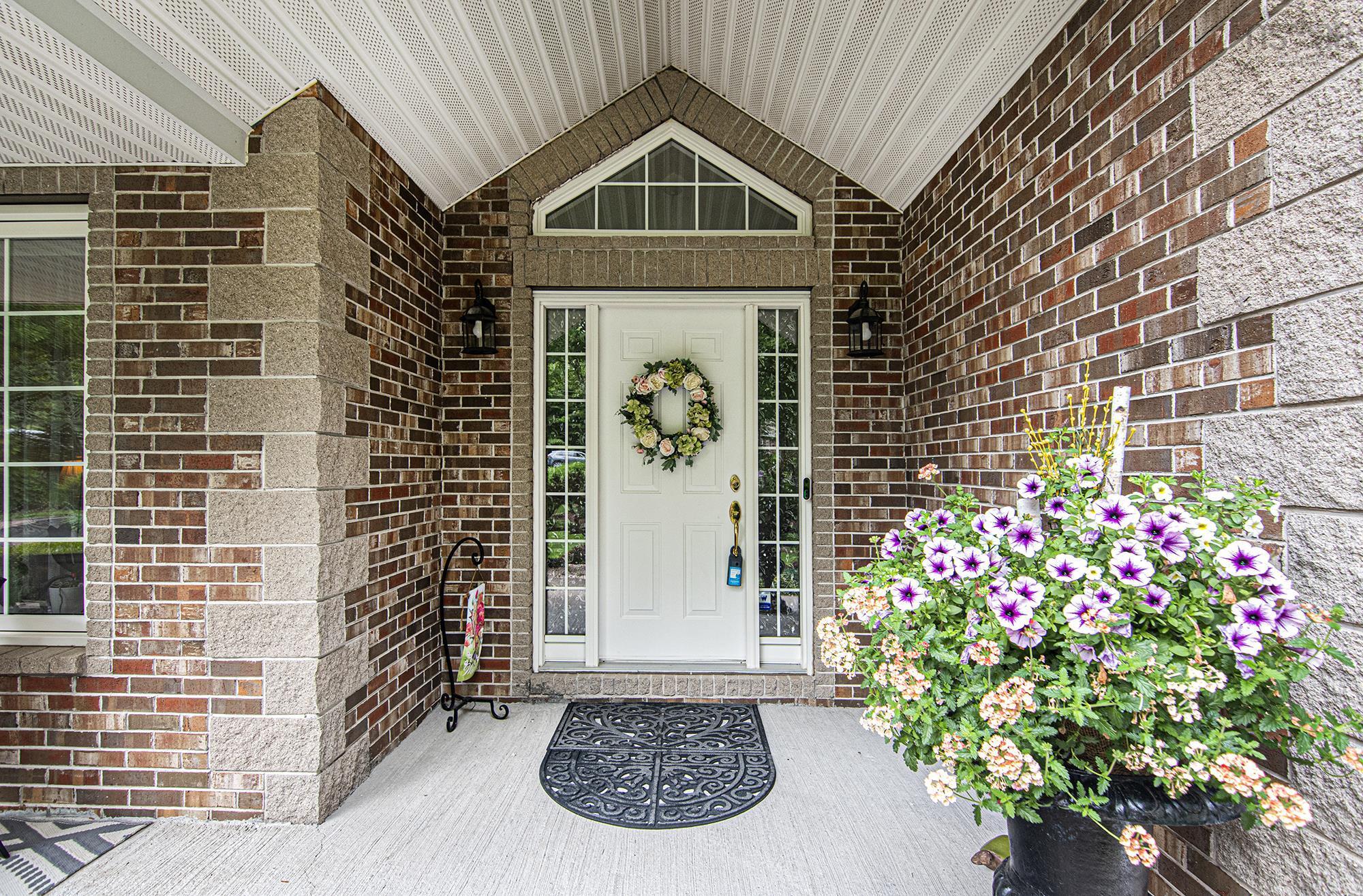 $1,399,000.00: 182 Thompson Run, Hammonds Plains