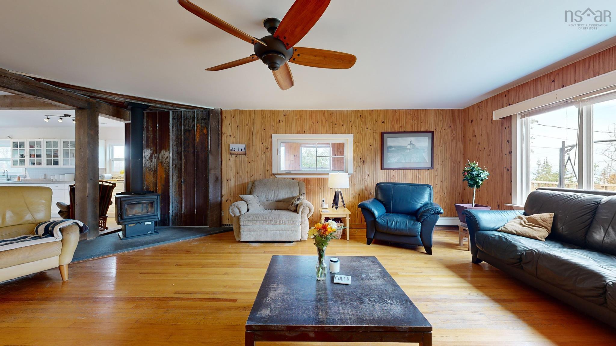 $475,000.00: 60 Cove Road, Halls Harbour