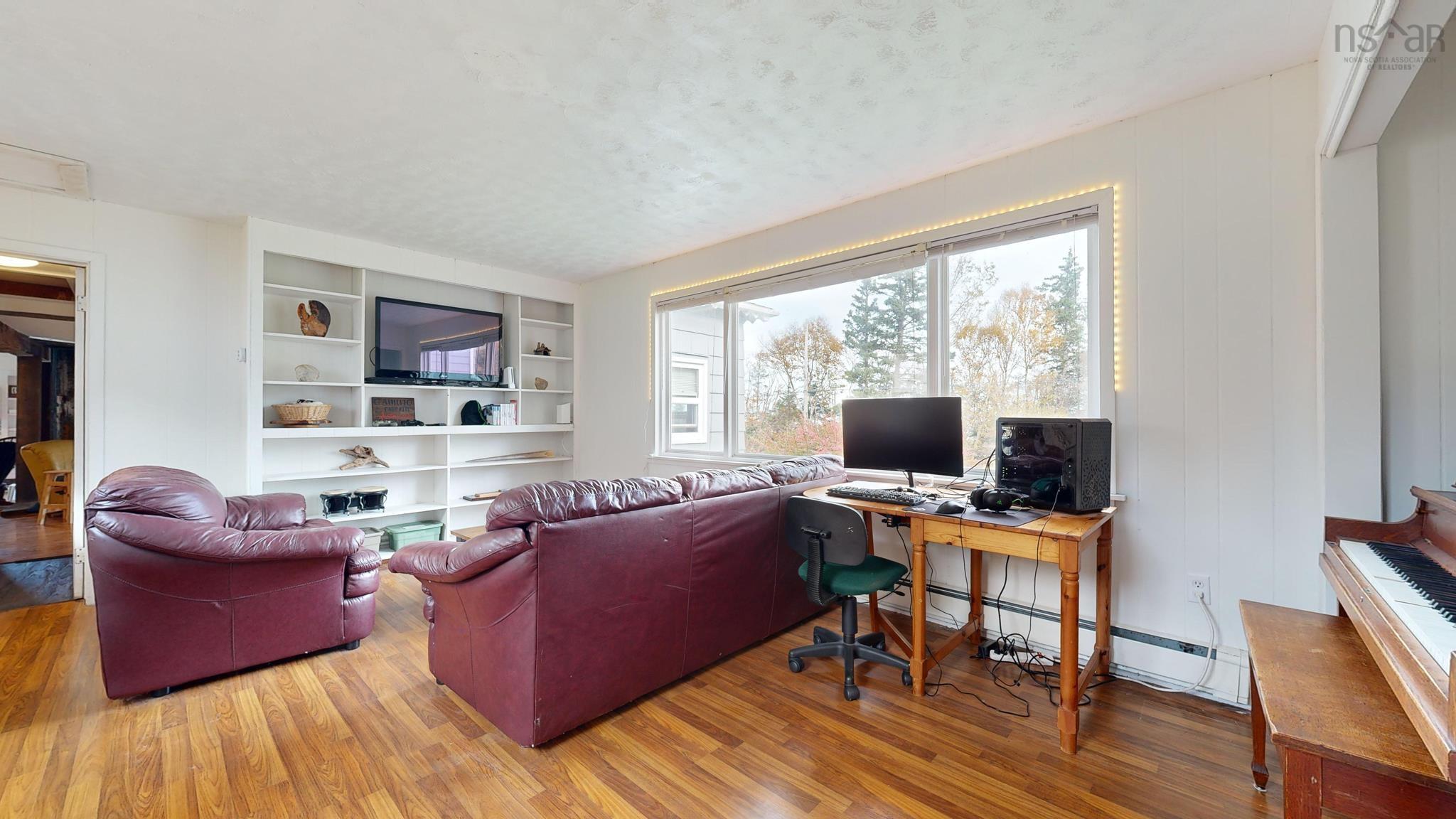 $475,000.00: 60 Cove Road, Halls Harbour