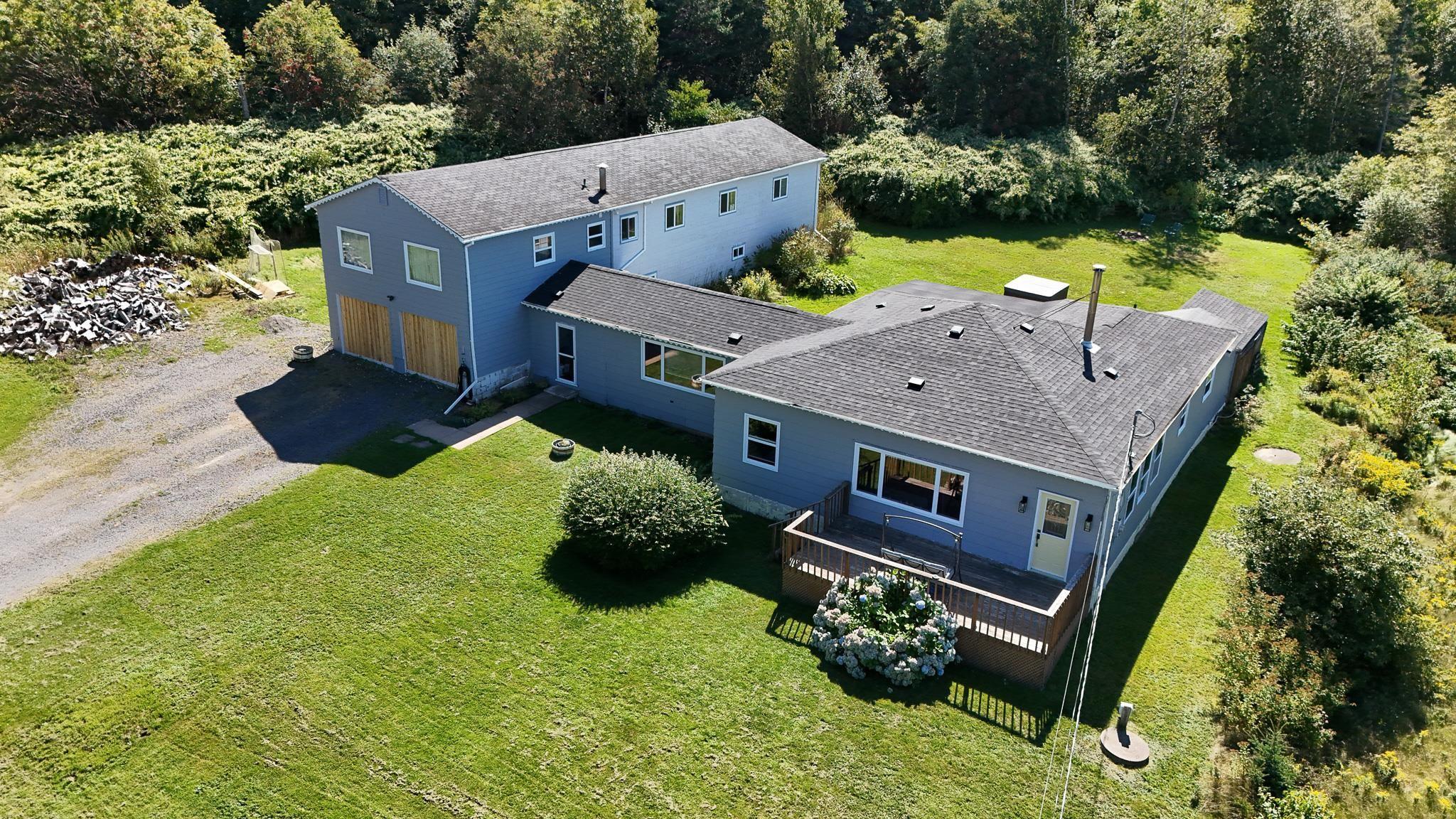 $445,000.00: 60 Cove Road, Halls Harbour