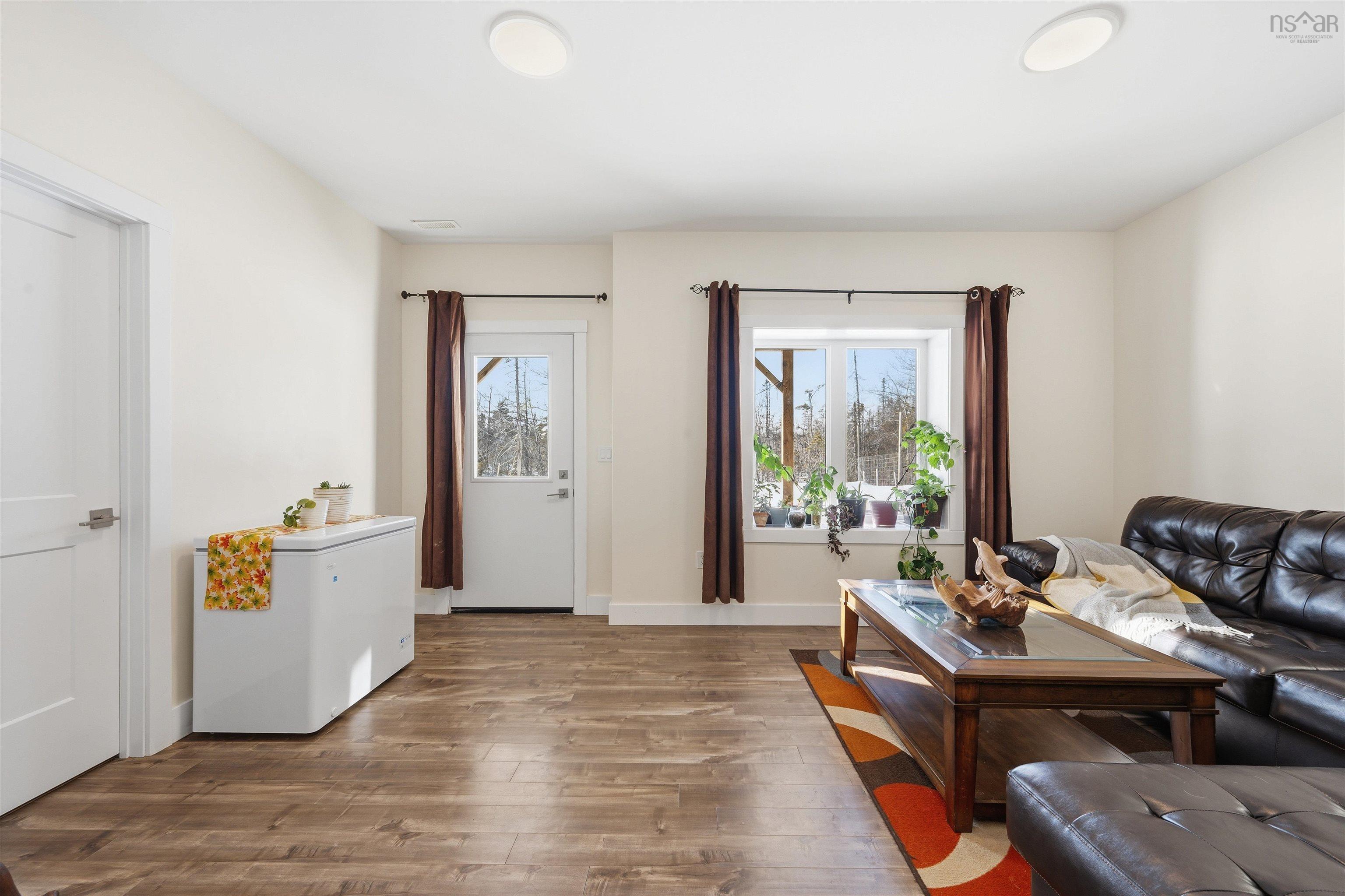 $975,000.00: 45 Talus Avenue, Halifax