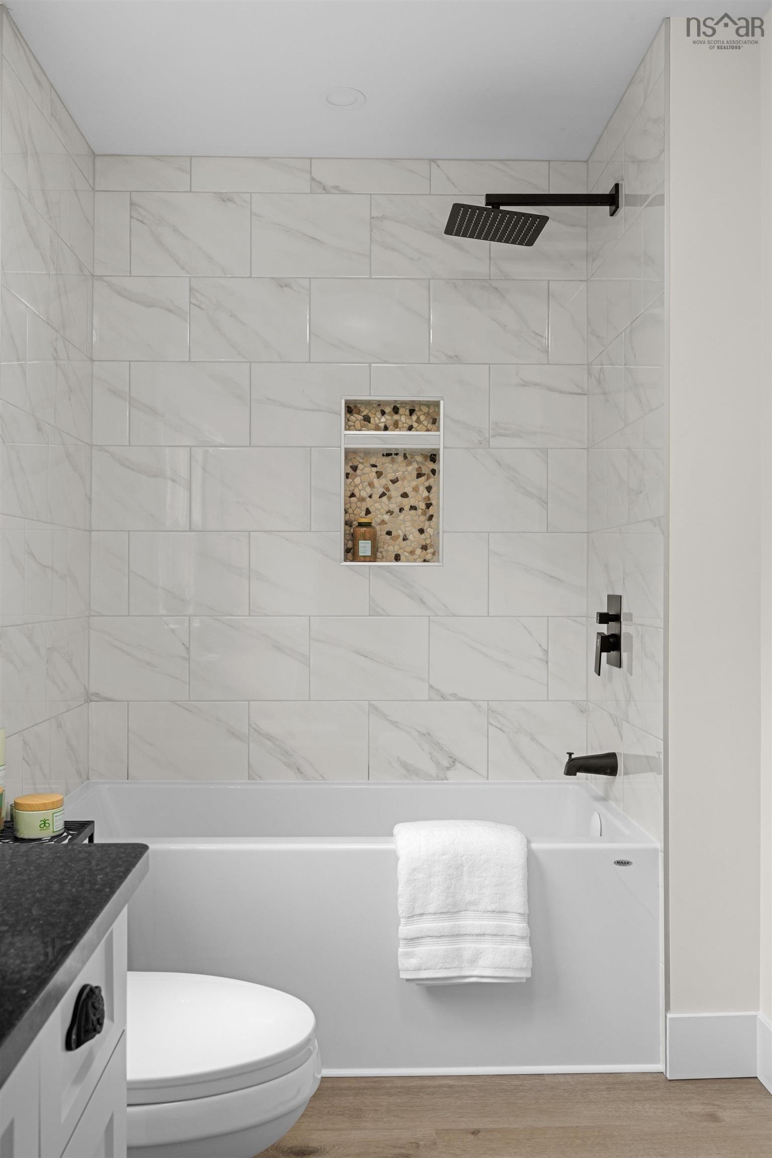 $349,000.00: 7 Daylily Lane, Lake Charlotte