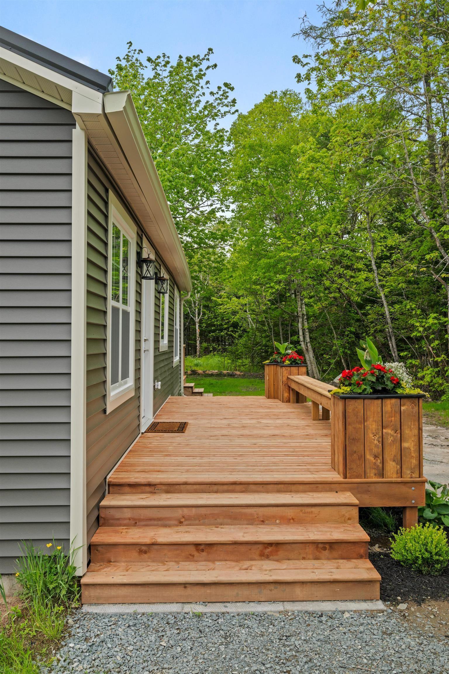 $349,000.00: 7 Daylily Lane, Lake Charlotte