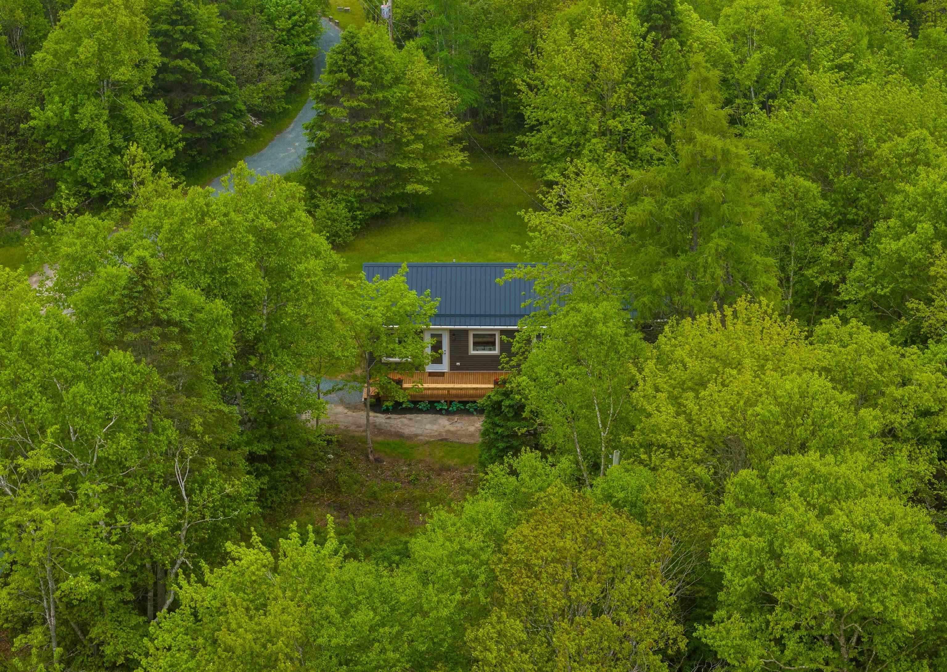 $349,000.00: 7 Daylily Lane, Lake Charlotte