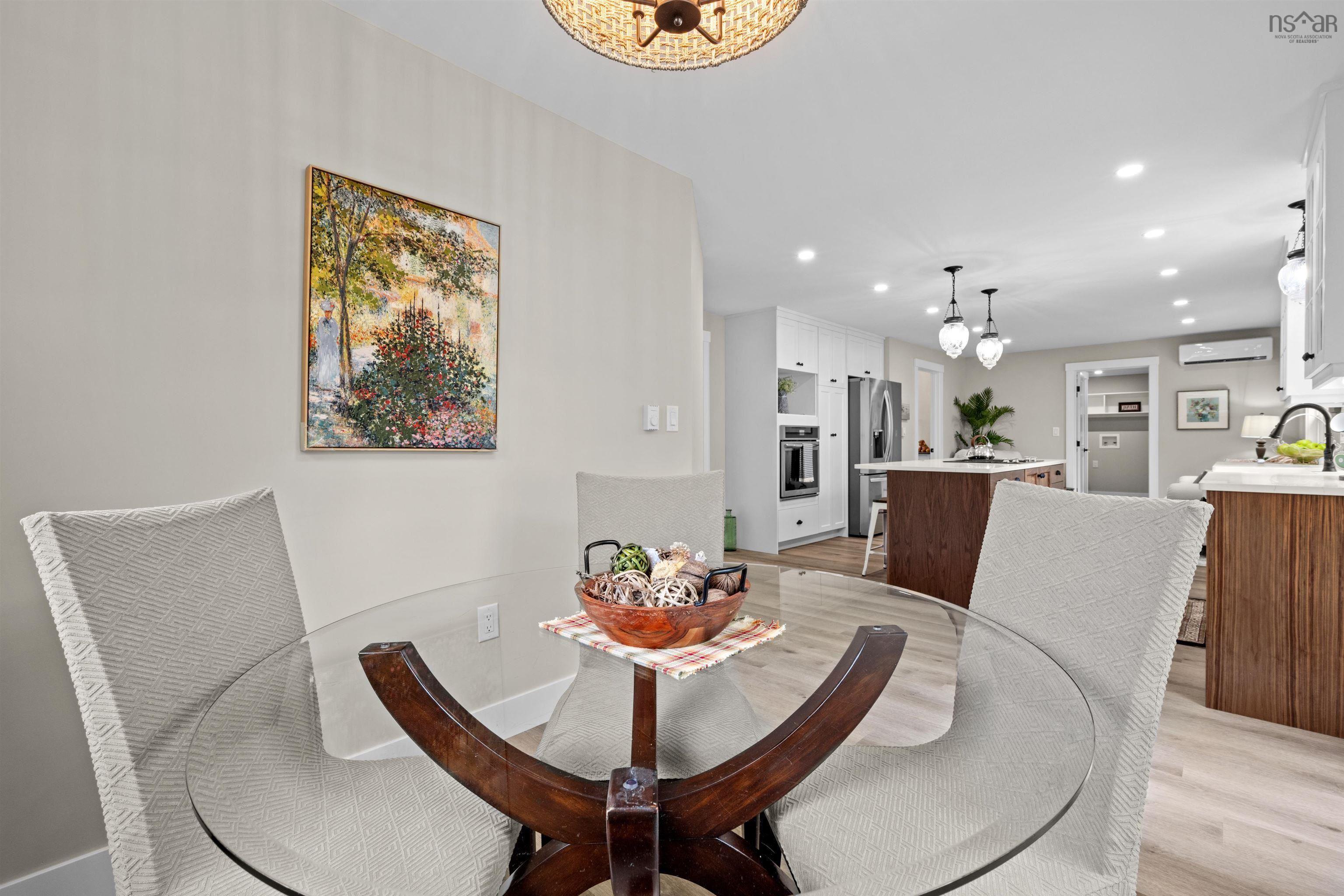 $349,000.00: 7 Daylily Lane, Lake Charlotte