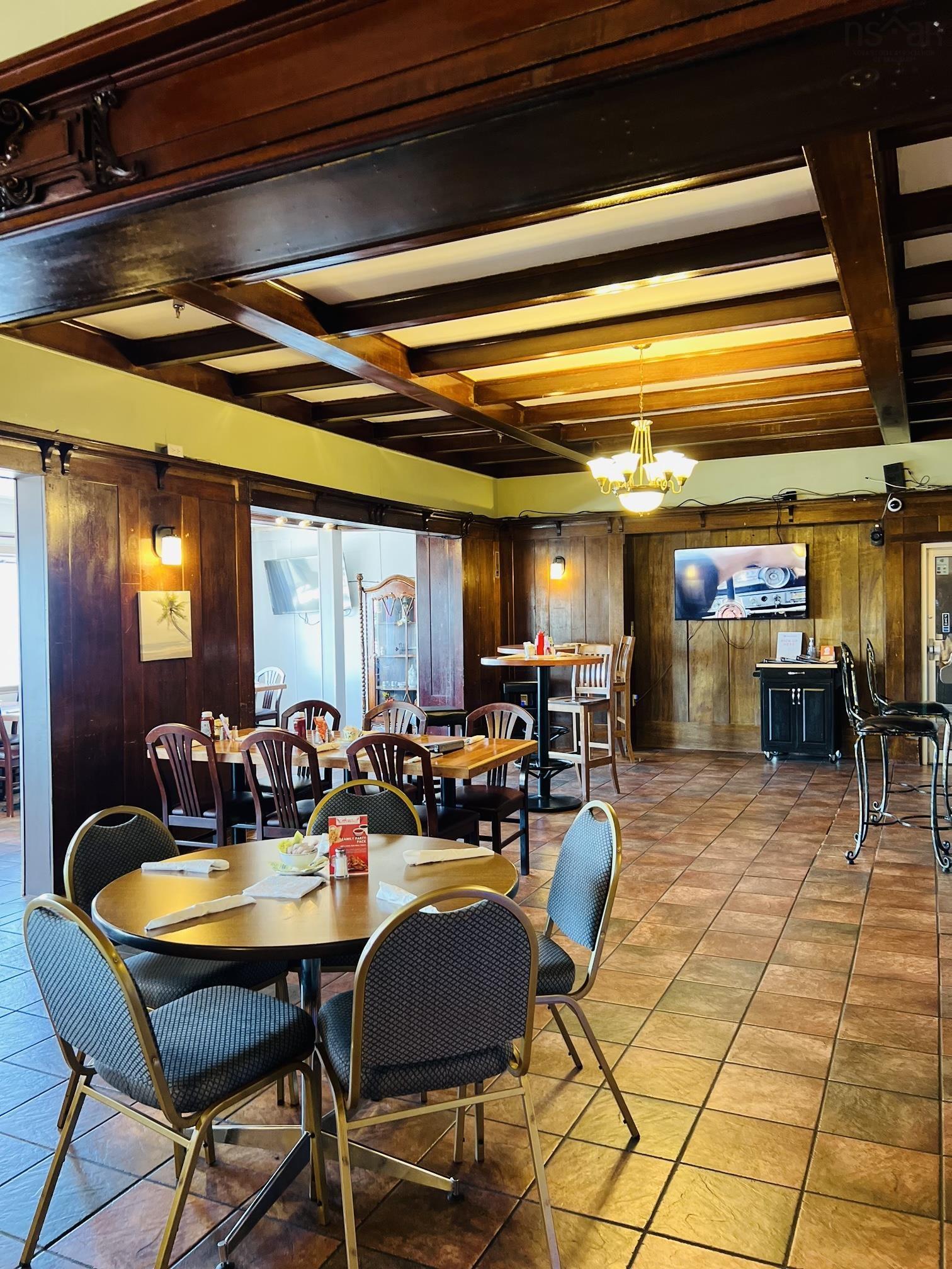 $4,999,999.00: 100 KINGS Road, Sydney