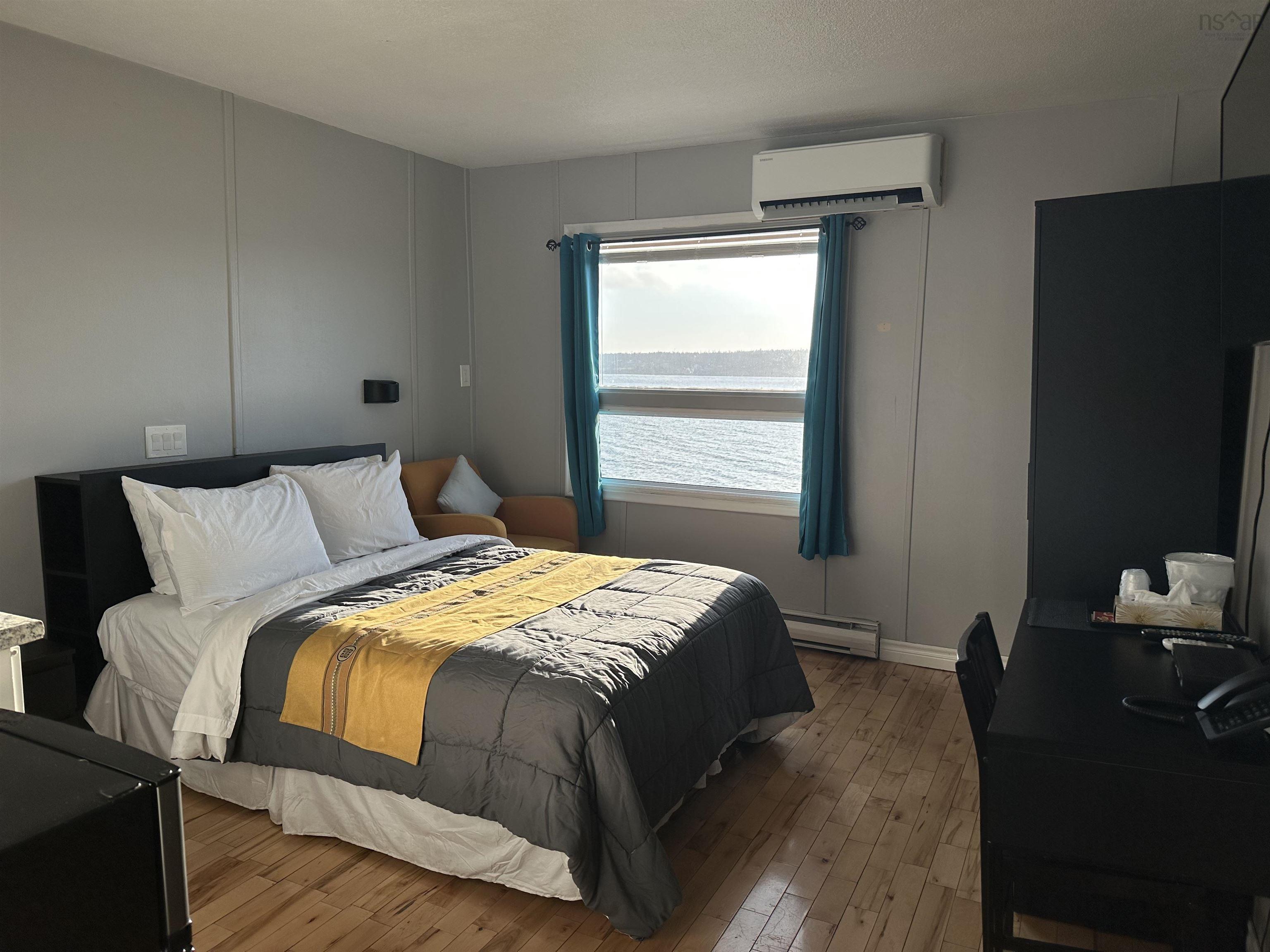 $4,999,999.00: 100 KINGS Road, Sydney