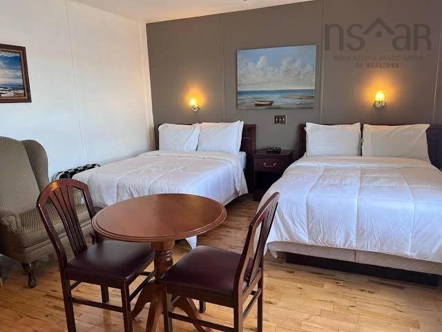 $4,999,999.00: 100 KINGS Road, Sydney