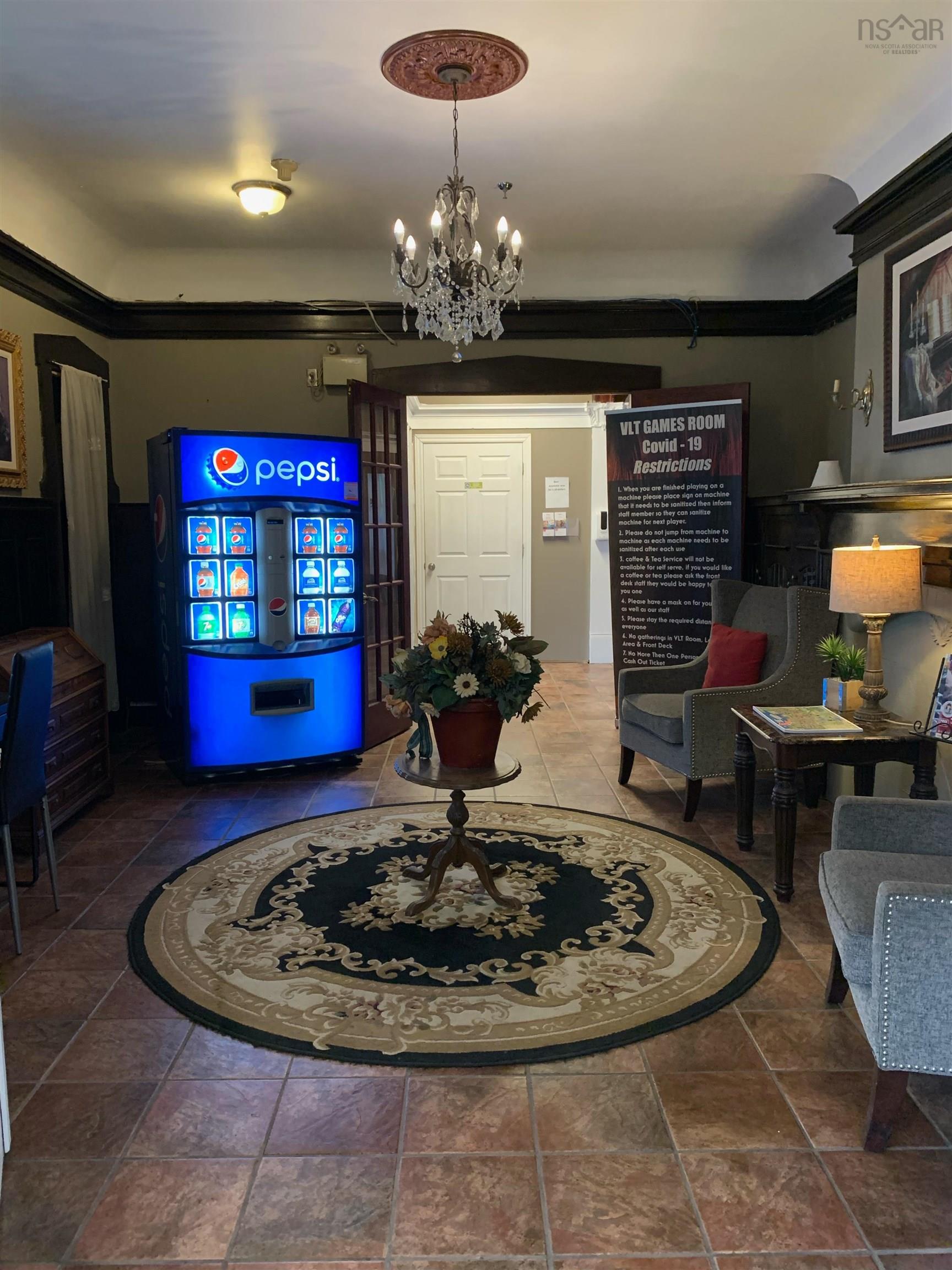 $4,999,999.00: 100 KINGS Road, Sydney