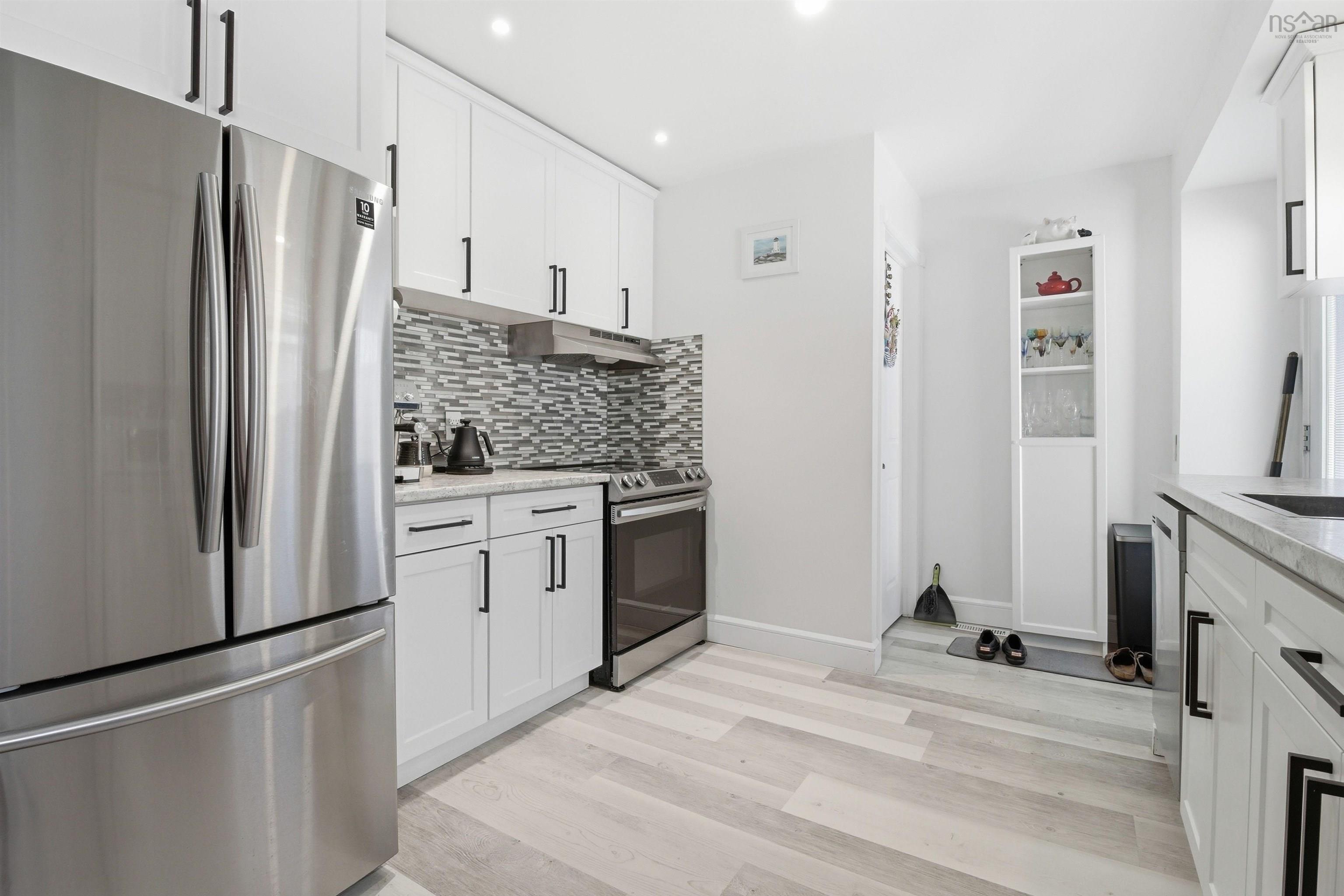 $489,000.00: 216 Stokil Drive, Lower Sackville