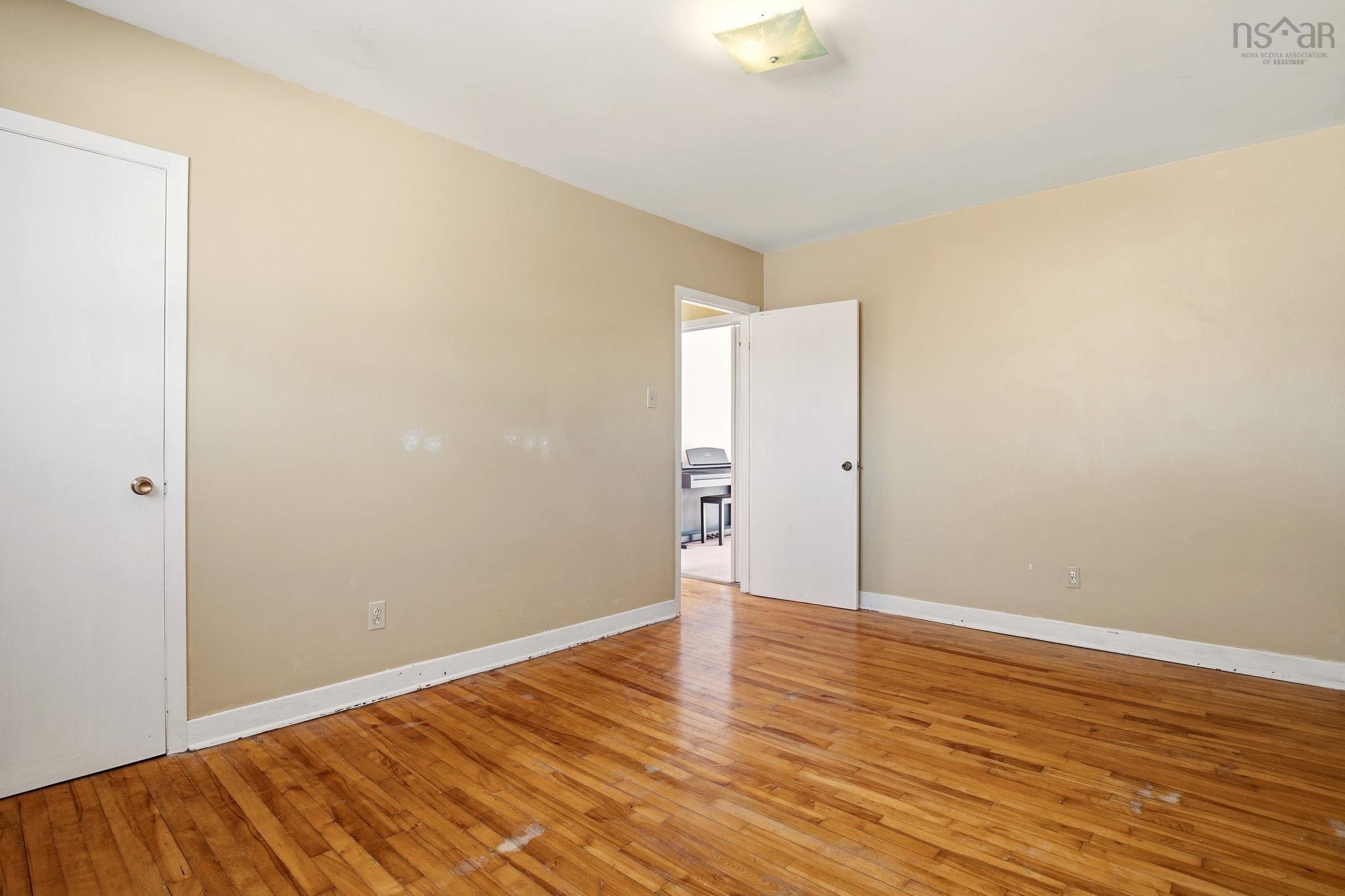 12 Estate Drive, Cole Harbour, NS (MLS 202603837)