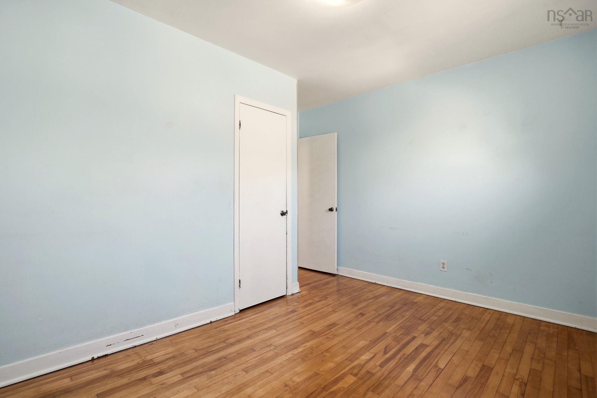 12 Estate Drive, Cole Harbour, NS (MLS 202603837)