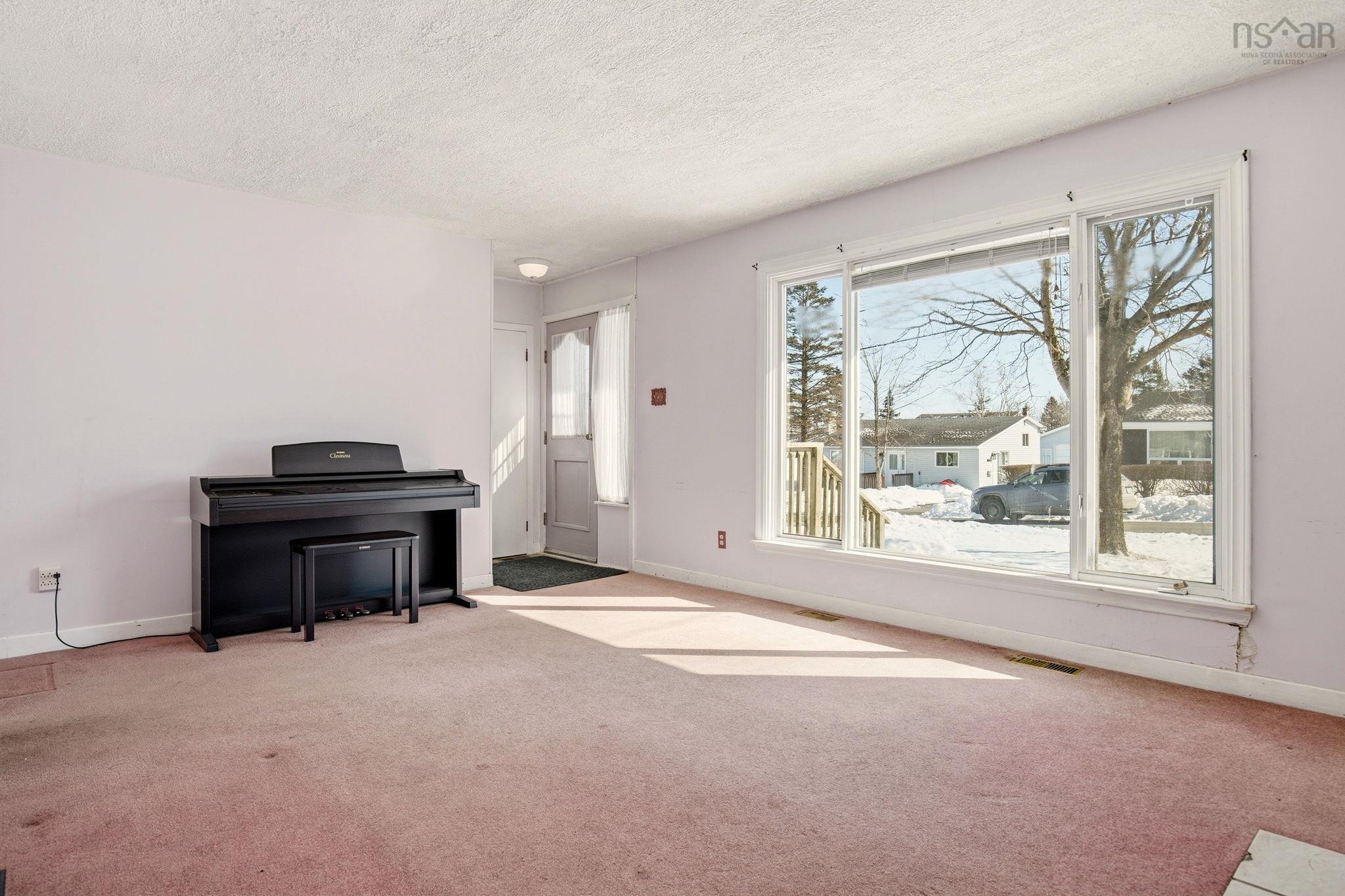 12 Estate Drive, Cole Harbour, NS (MLS 202603837)