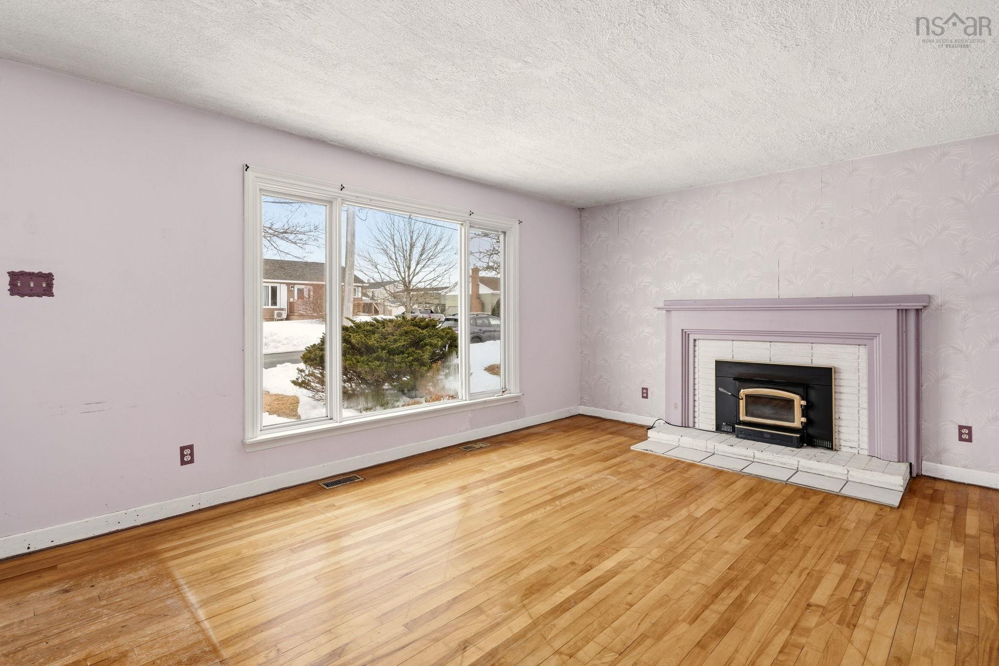 12 Estate Drive, Cole Harbour, NS (MLS 202603837)