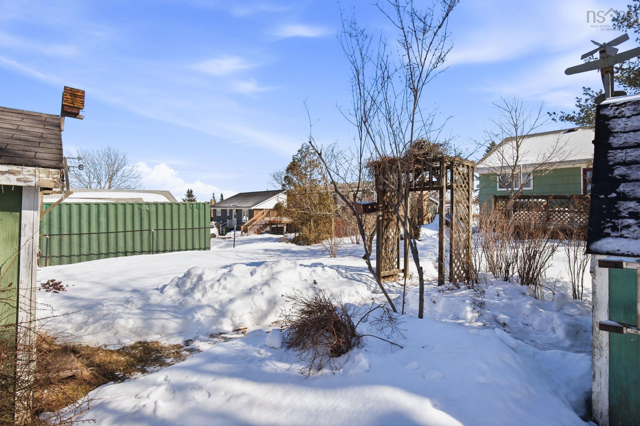 12 Estate Drive, Cole Harbour, NS (MLS 202603837)