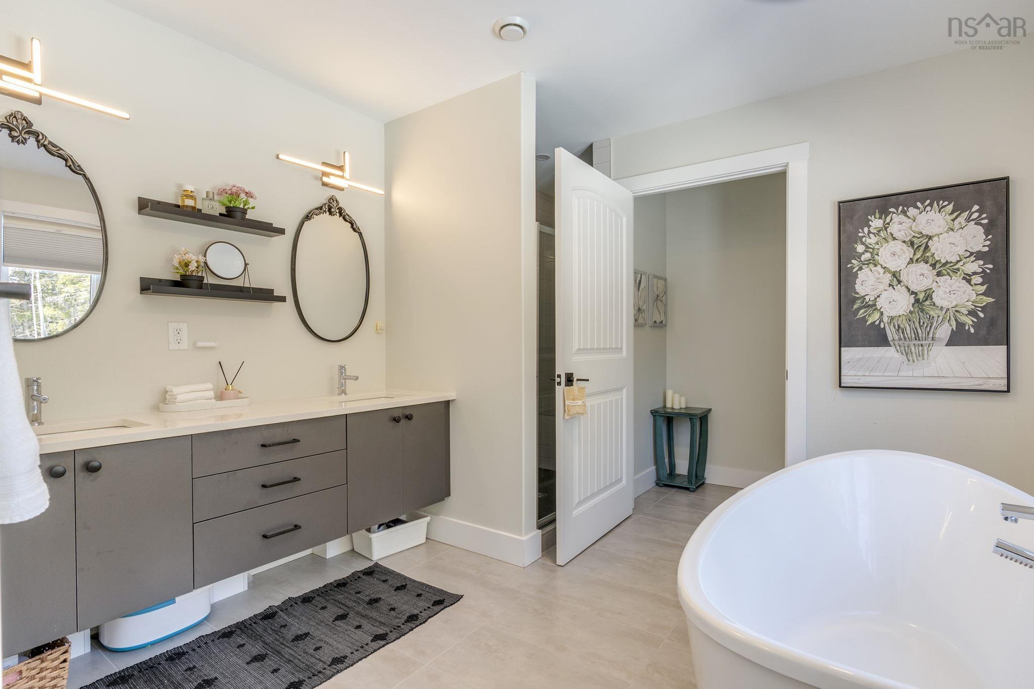 72 Bristolton Avenue, Bedford, NS (MLS 202603841)