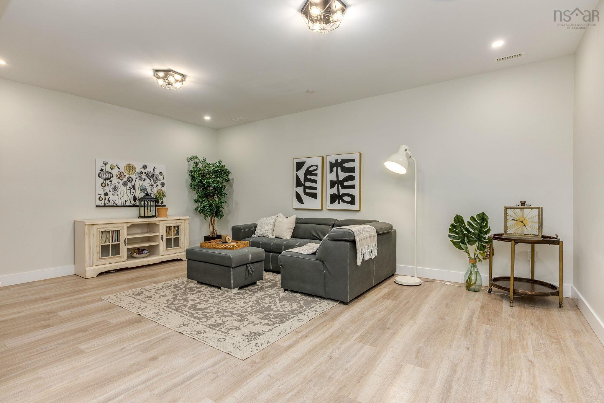 72 Bristolton Avenue, Bedford, NS (MLS 202603841)