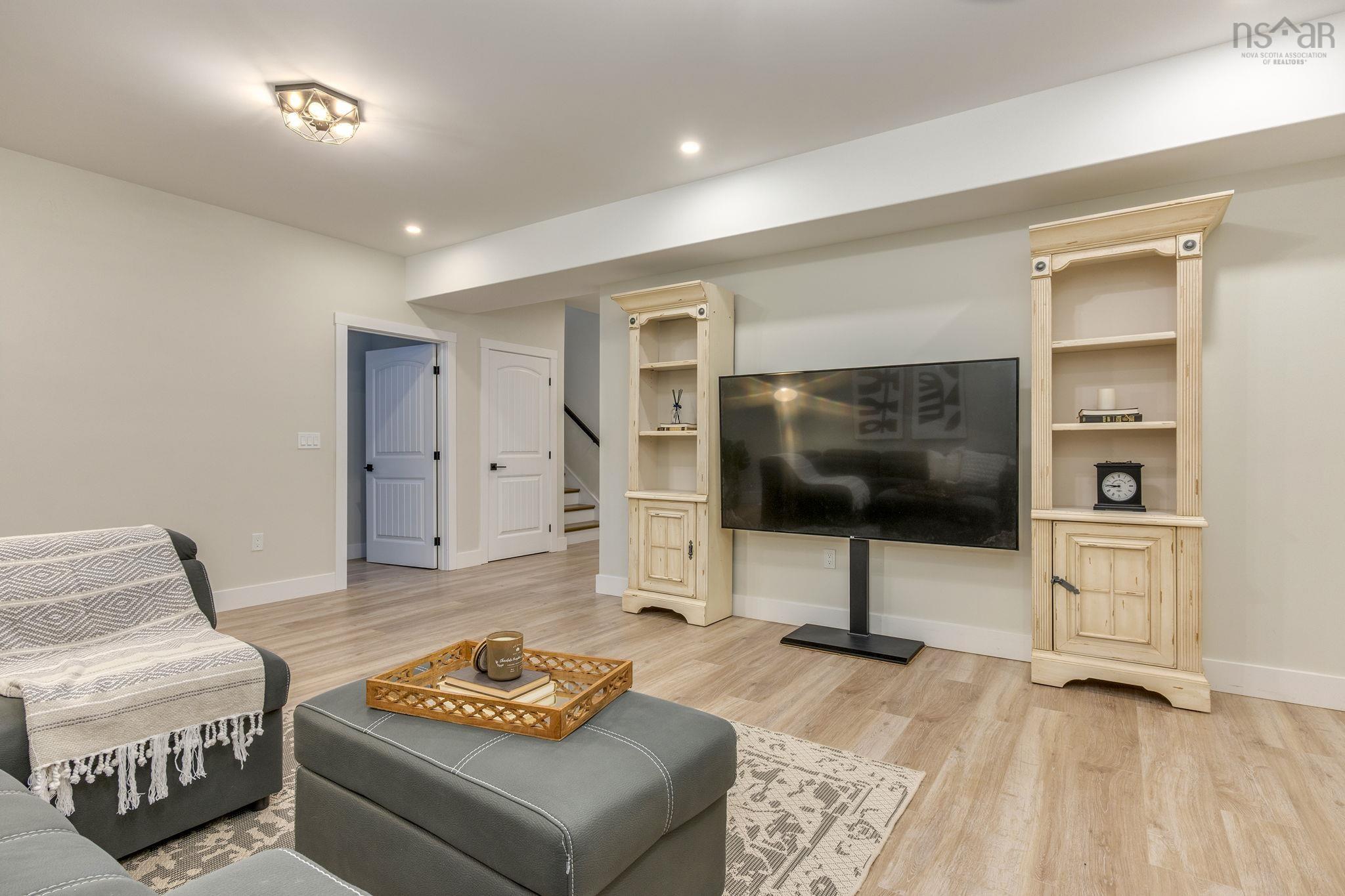 72 Bristolton Avenue, Bedford, NS (MLS 202603841)