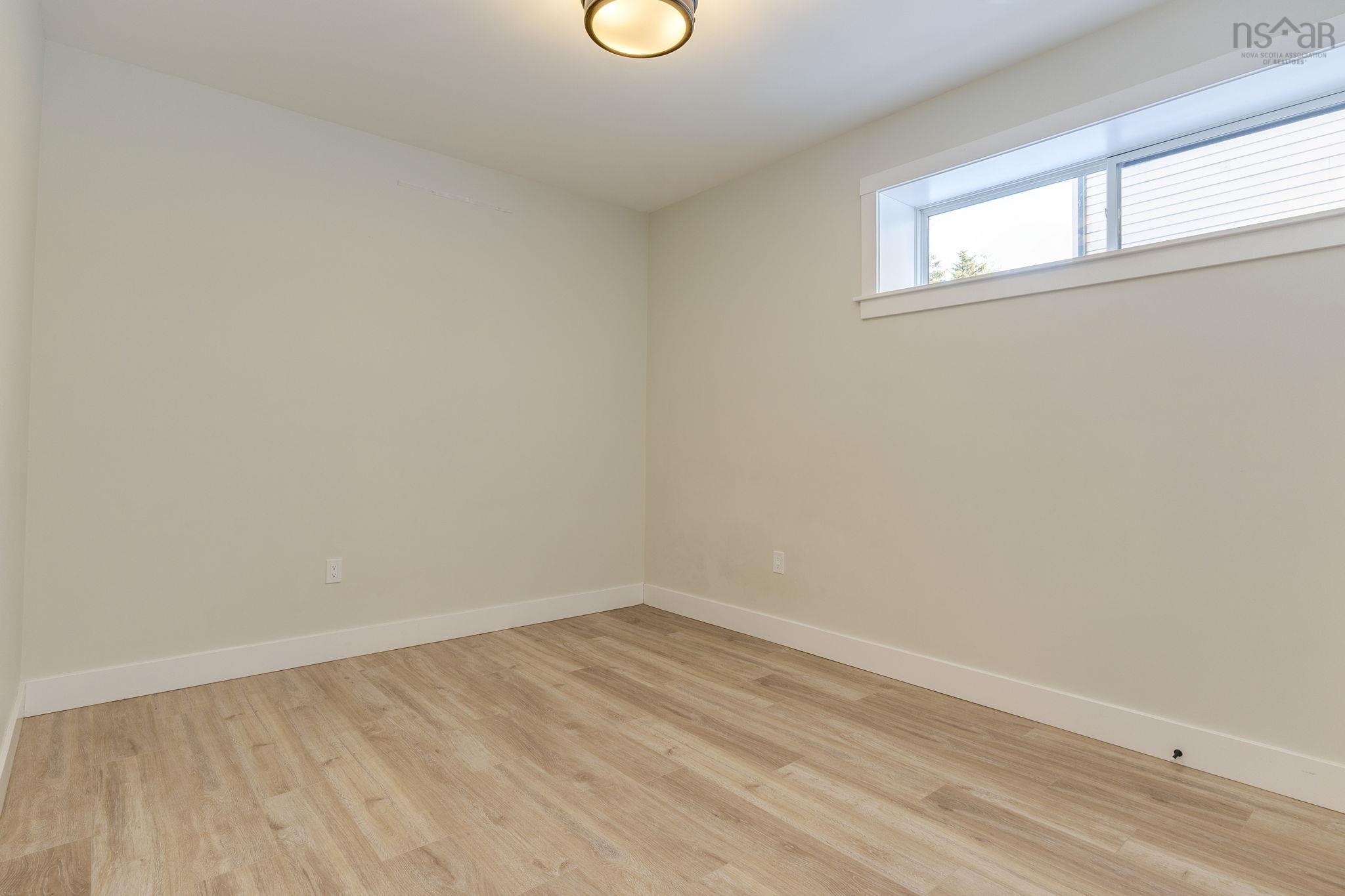 72 Bristolton Avenue, Bedford, NS (MLS 202603841)