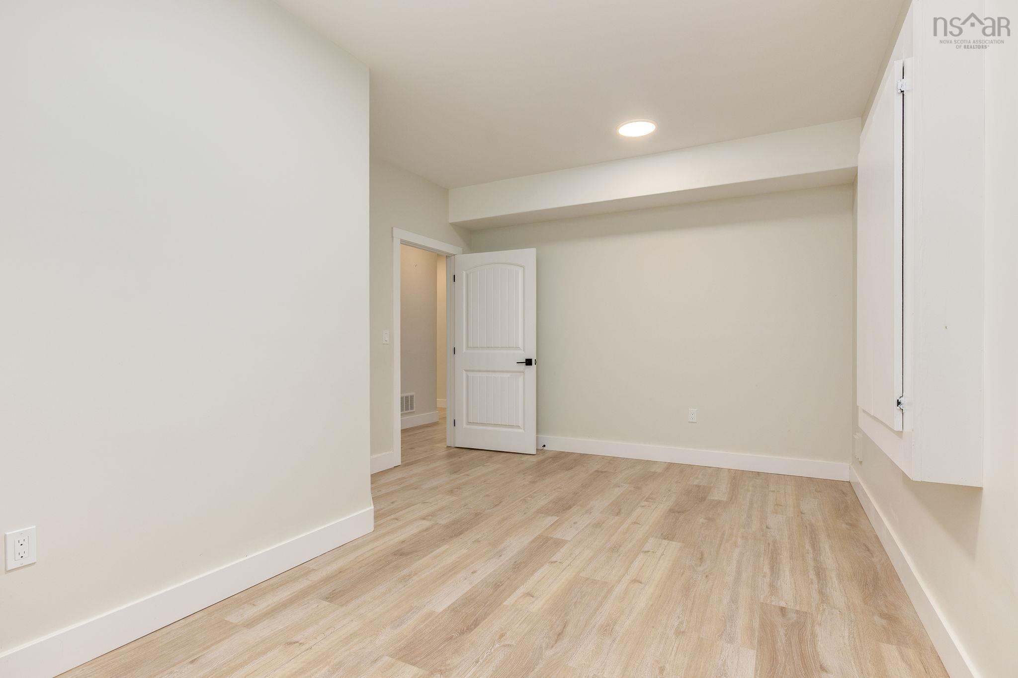 72 Bristolton Avenue, Bedford, NS (MLS 202603841)