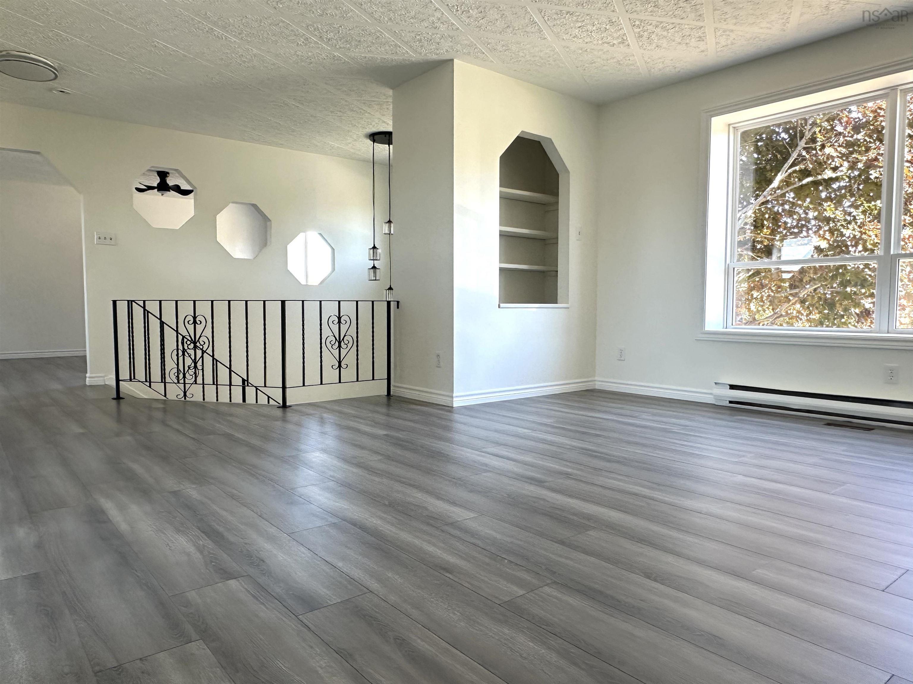 $319,900.00: 14 Crescent Drive, Glace Bay