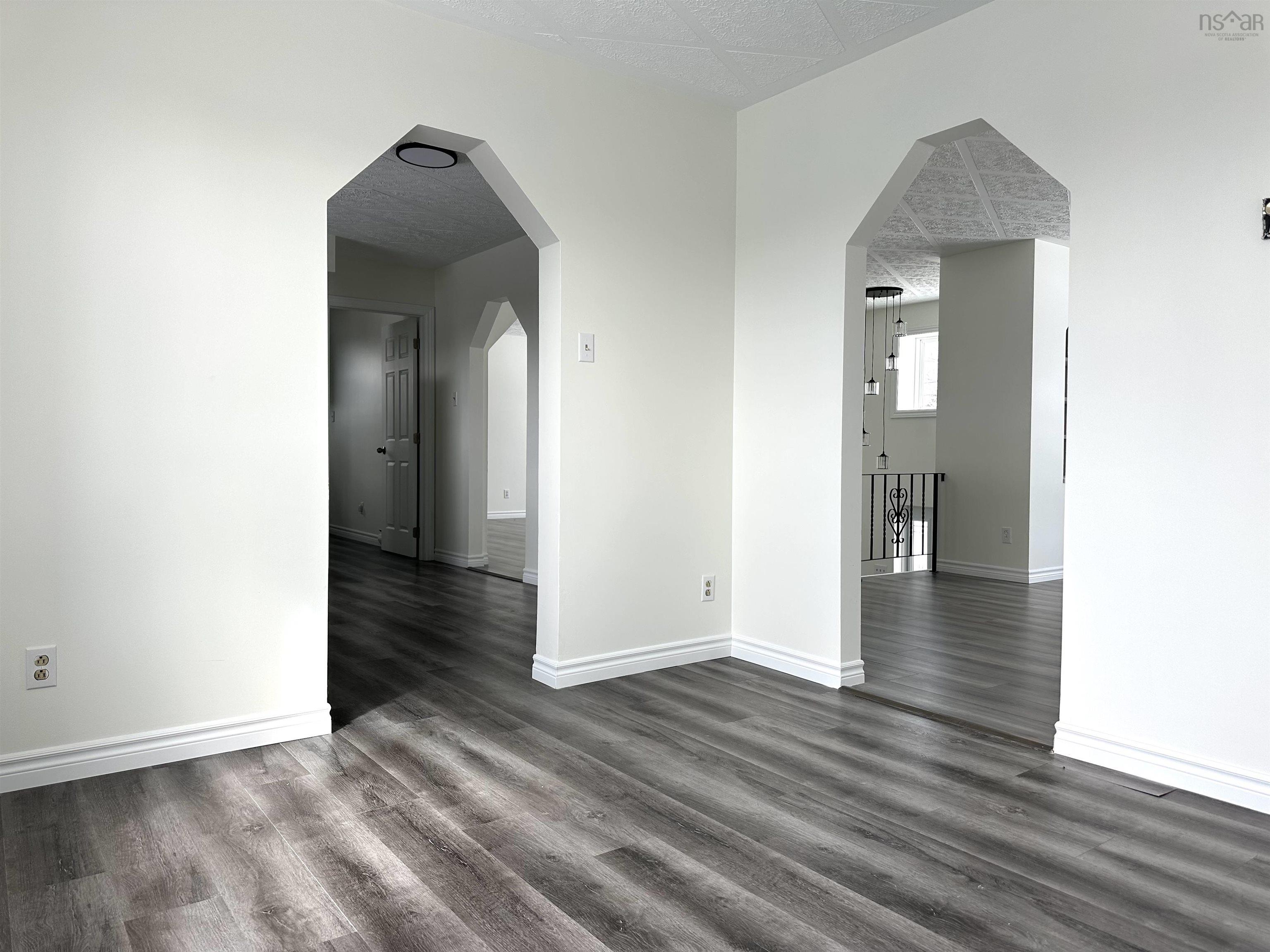 $319,900.00: 14 Crescent Drive, Glace Bay