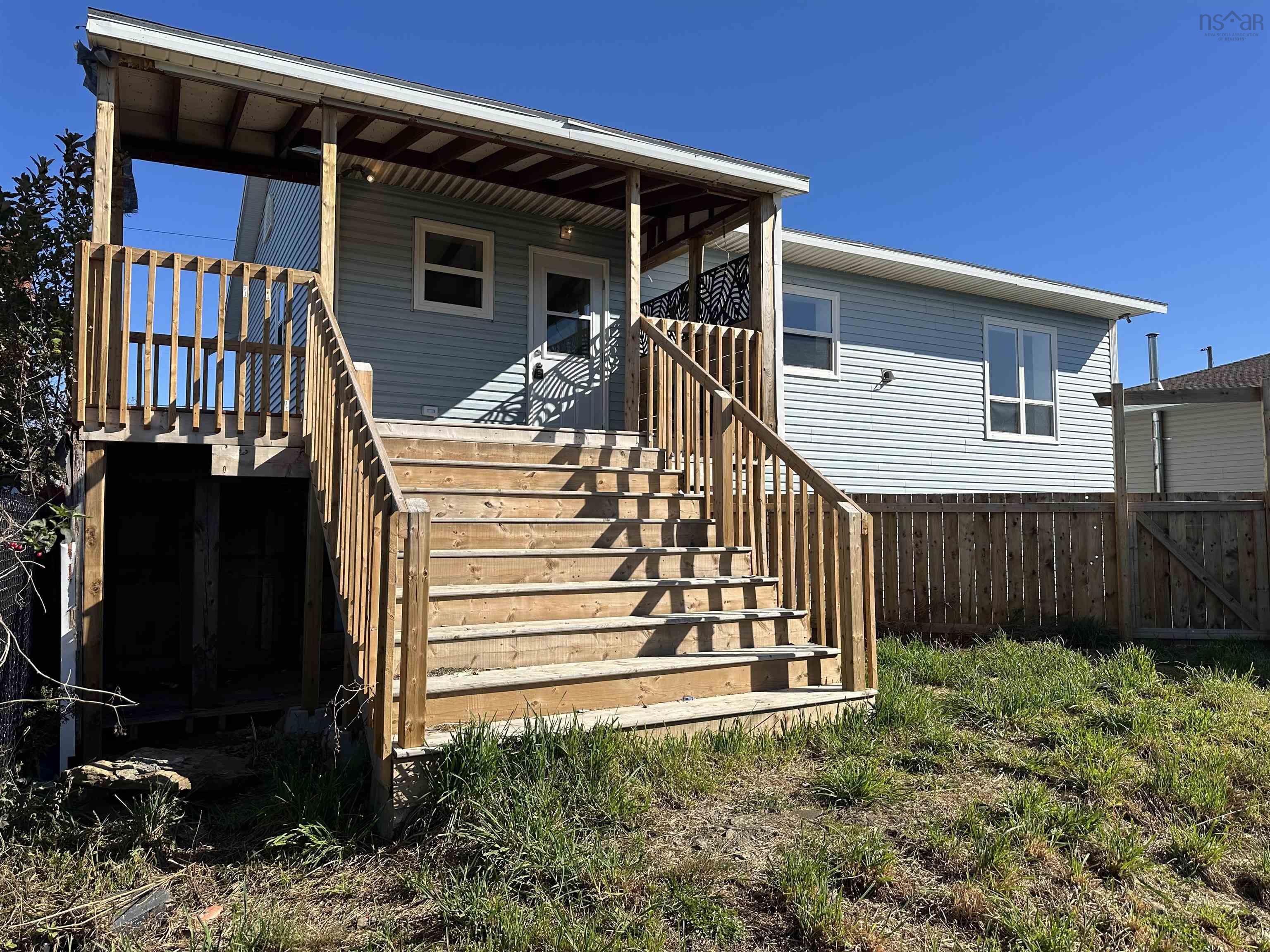 $319,900.00: 14 Crescent Drive, Glace Bay