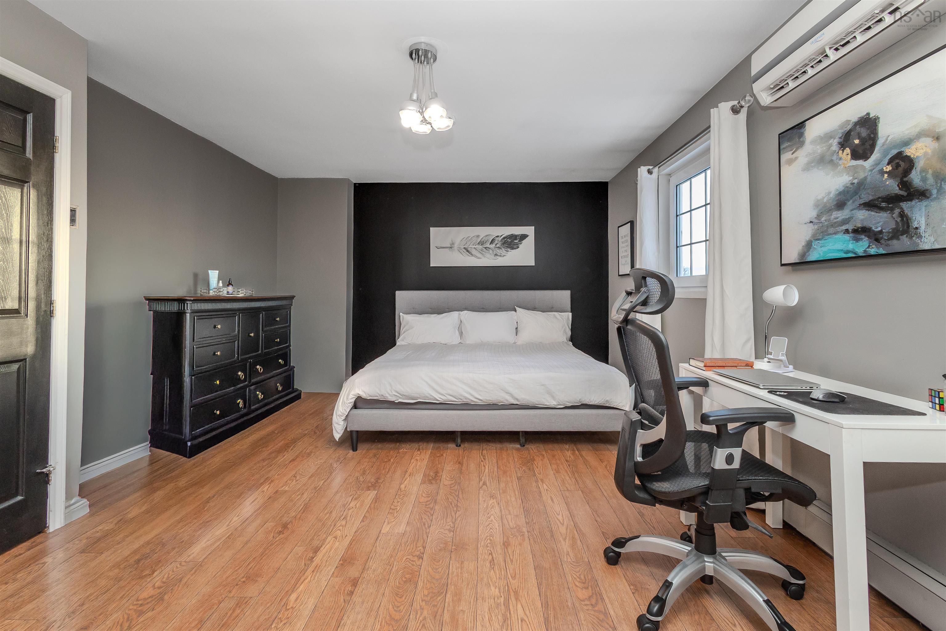 $369,900.00: 2182 New Waterford Highway, South Bar