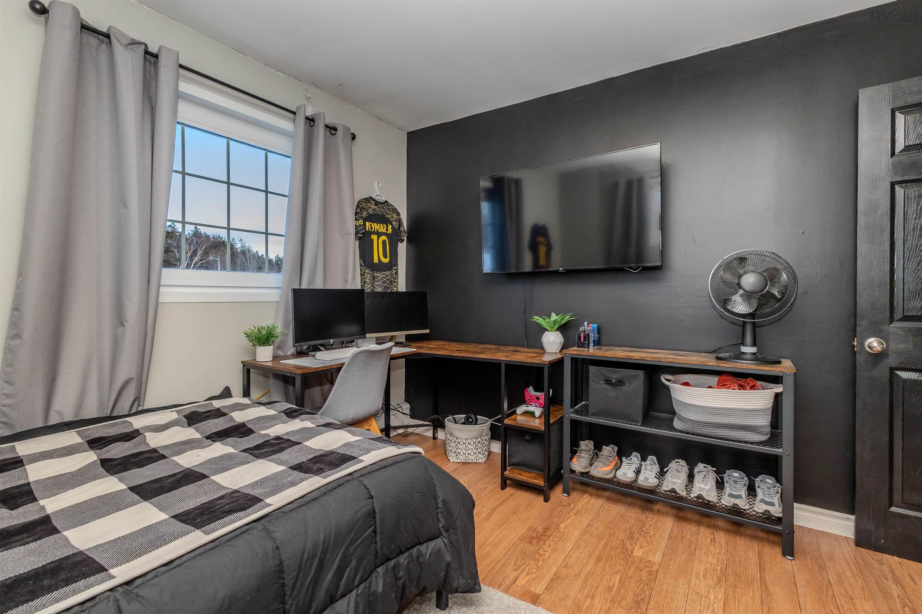 $369,900.00: 2182 New Waterford Highway, South Bar