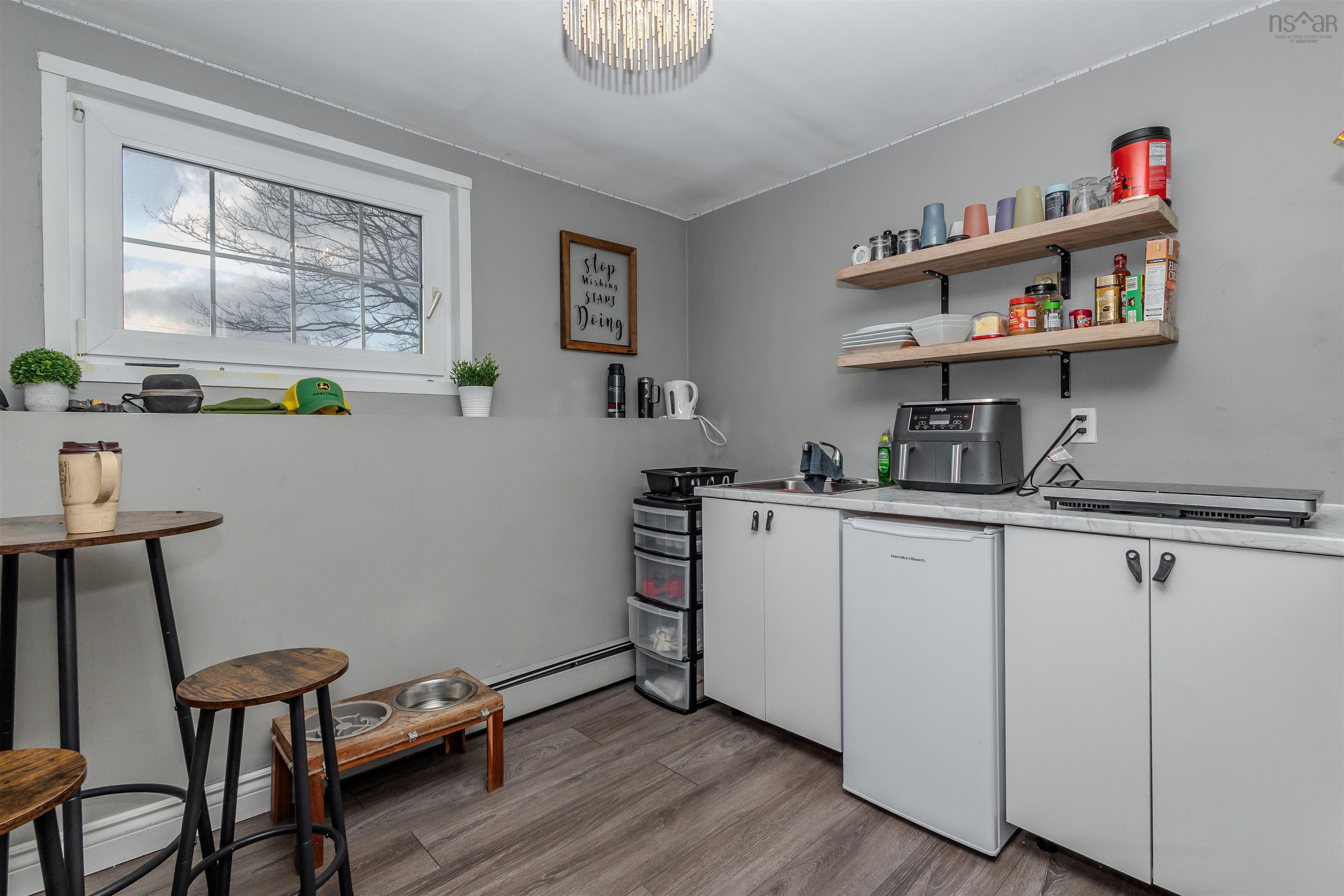 $369,900.00: 2182 New Waterford Highway, South Bar