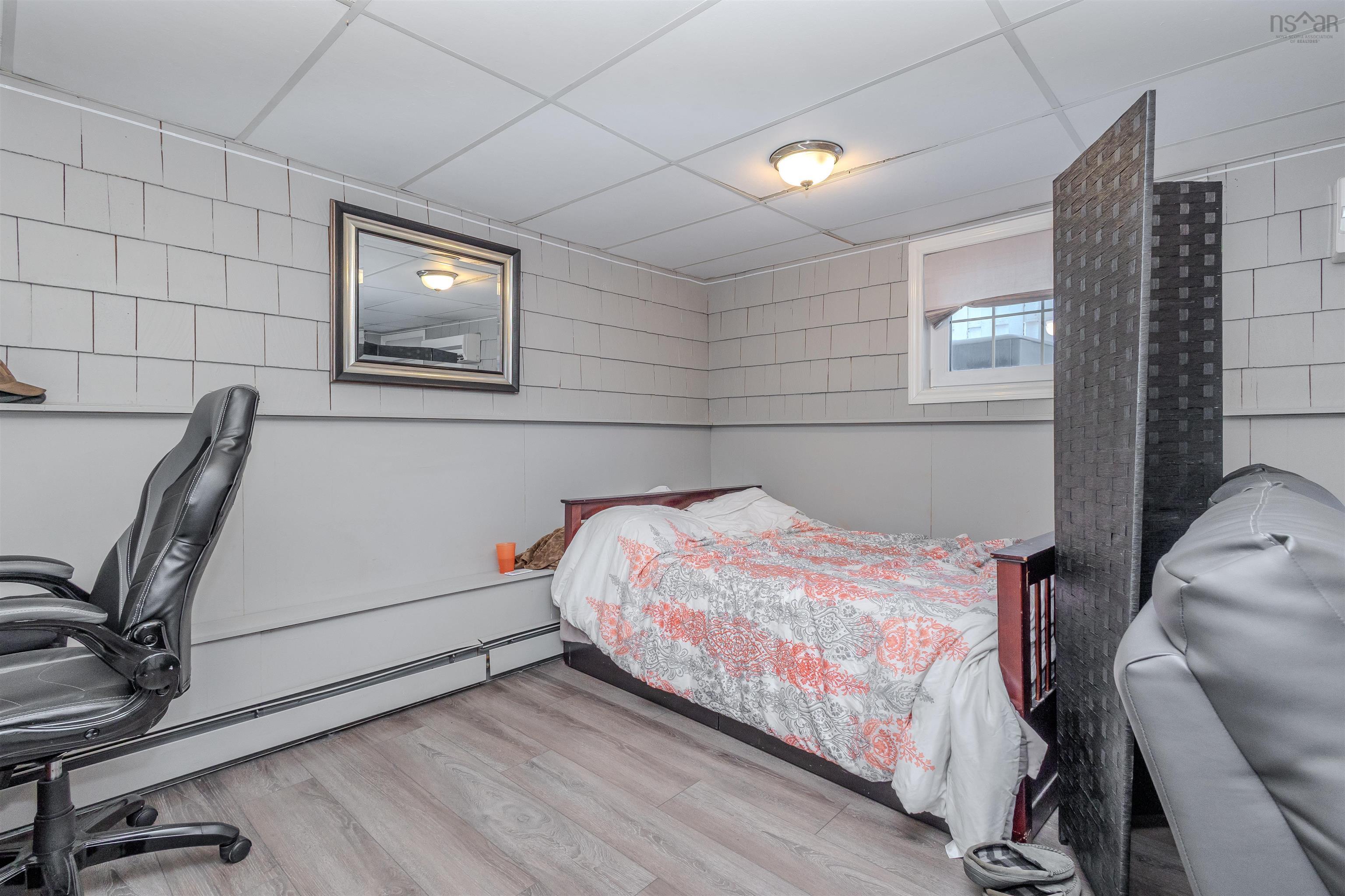 $369,900.00: 2182 New Waterford Highway, South Bar