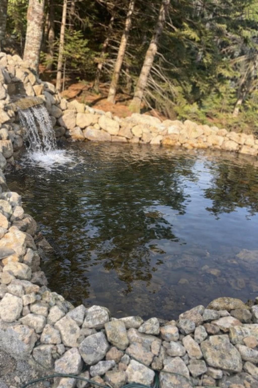 $997,000.00: 25 White Pine Ridge, Hubley