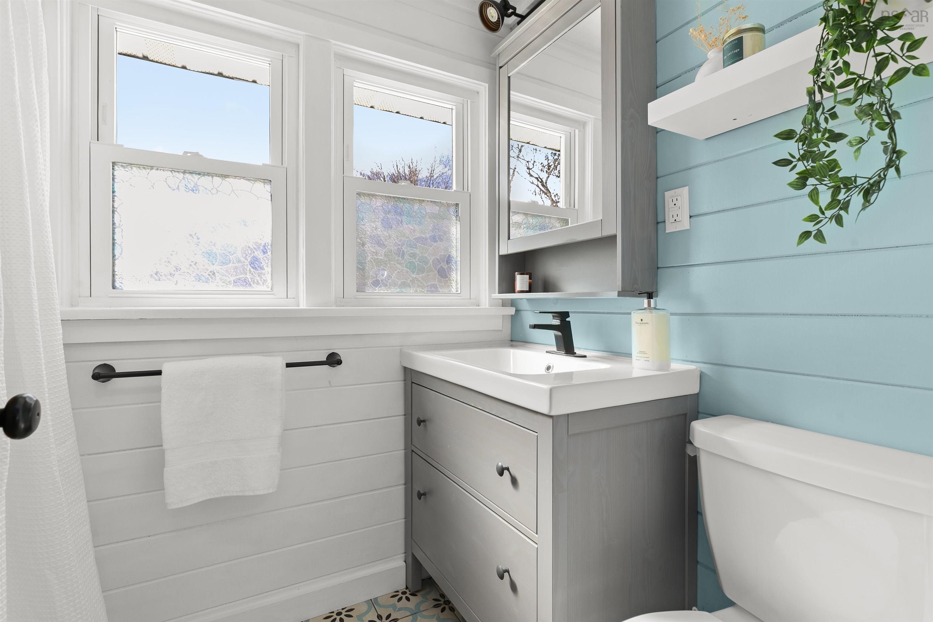 12 Medford Street, Dartmouth, NS (MLS 202603850)