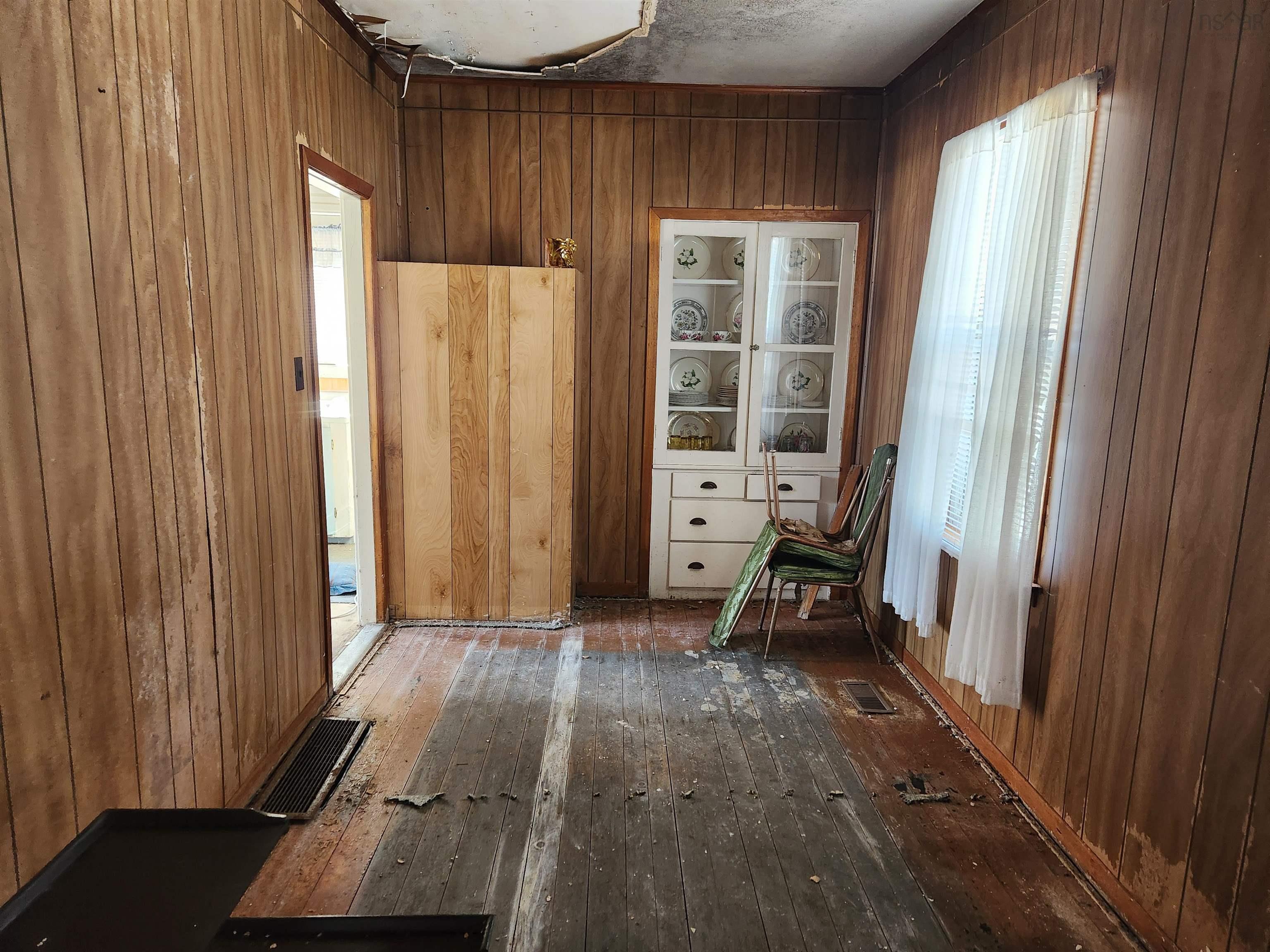 $239,000.00: 28 White Point 1 Road, White Point