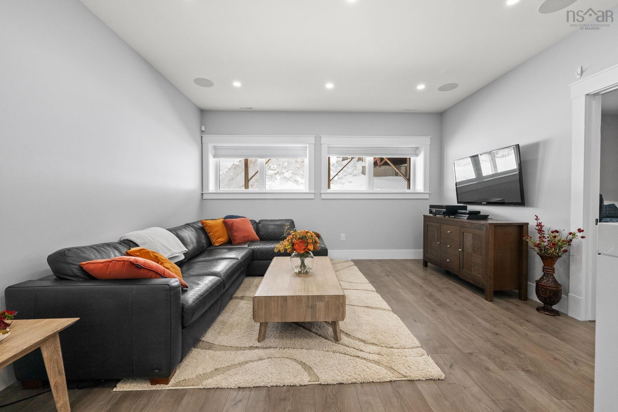 11 Theresa Mcneil Grove, Halifax, NS (MLS 202603854)