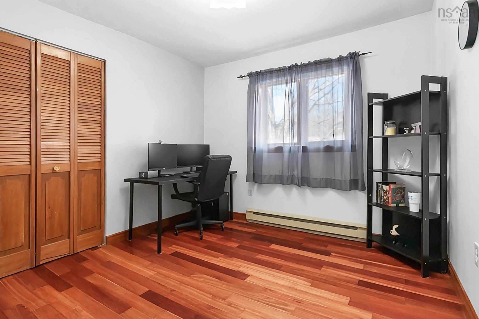 $549,900.00: 35 Poplar Drive, Lantz