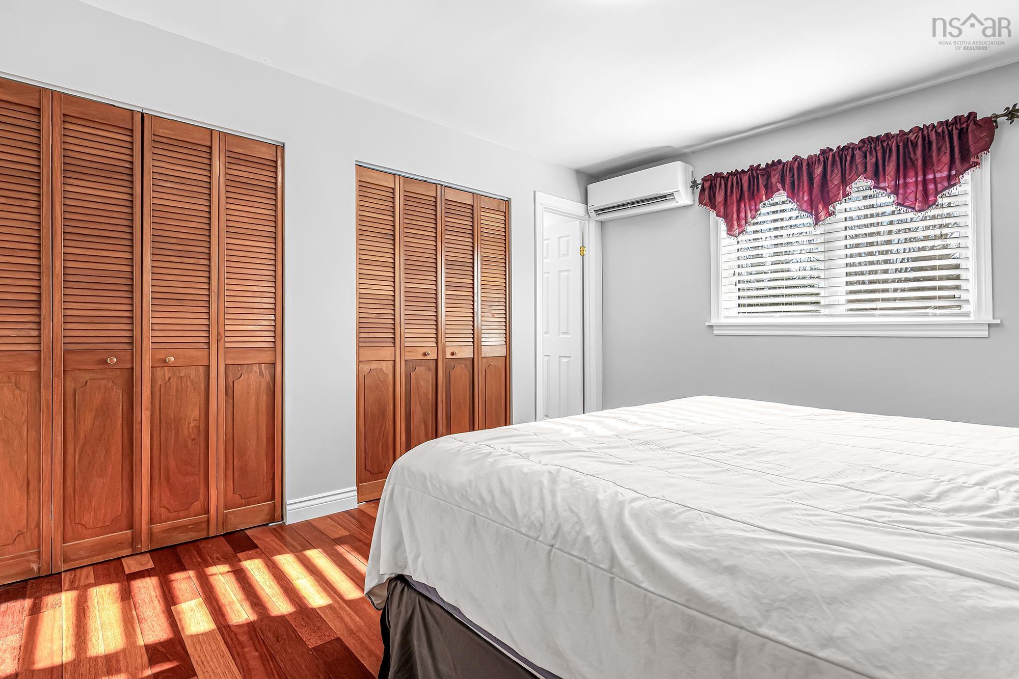 $549,900.00: 35 Poplar Drive, Lantz