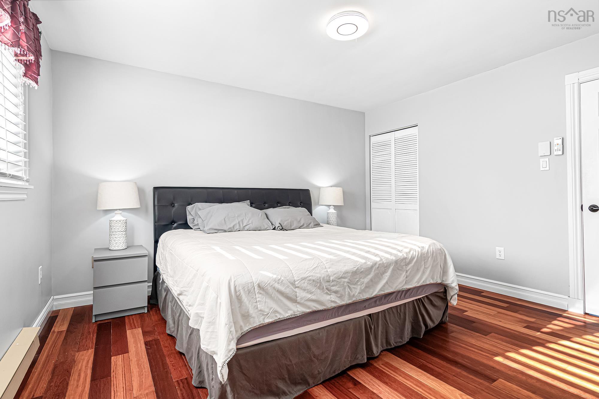 $549,900.00: 35 Poplar Drive, Lantz