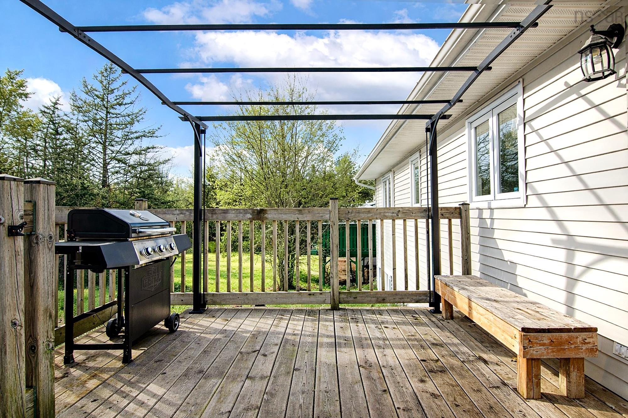 $549,900.00: 35 Poplar Drive, Lantz